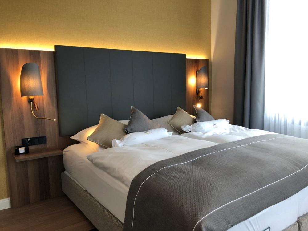 Double or Twin Room - Photo 2