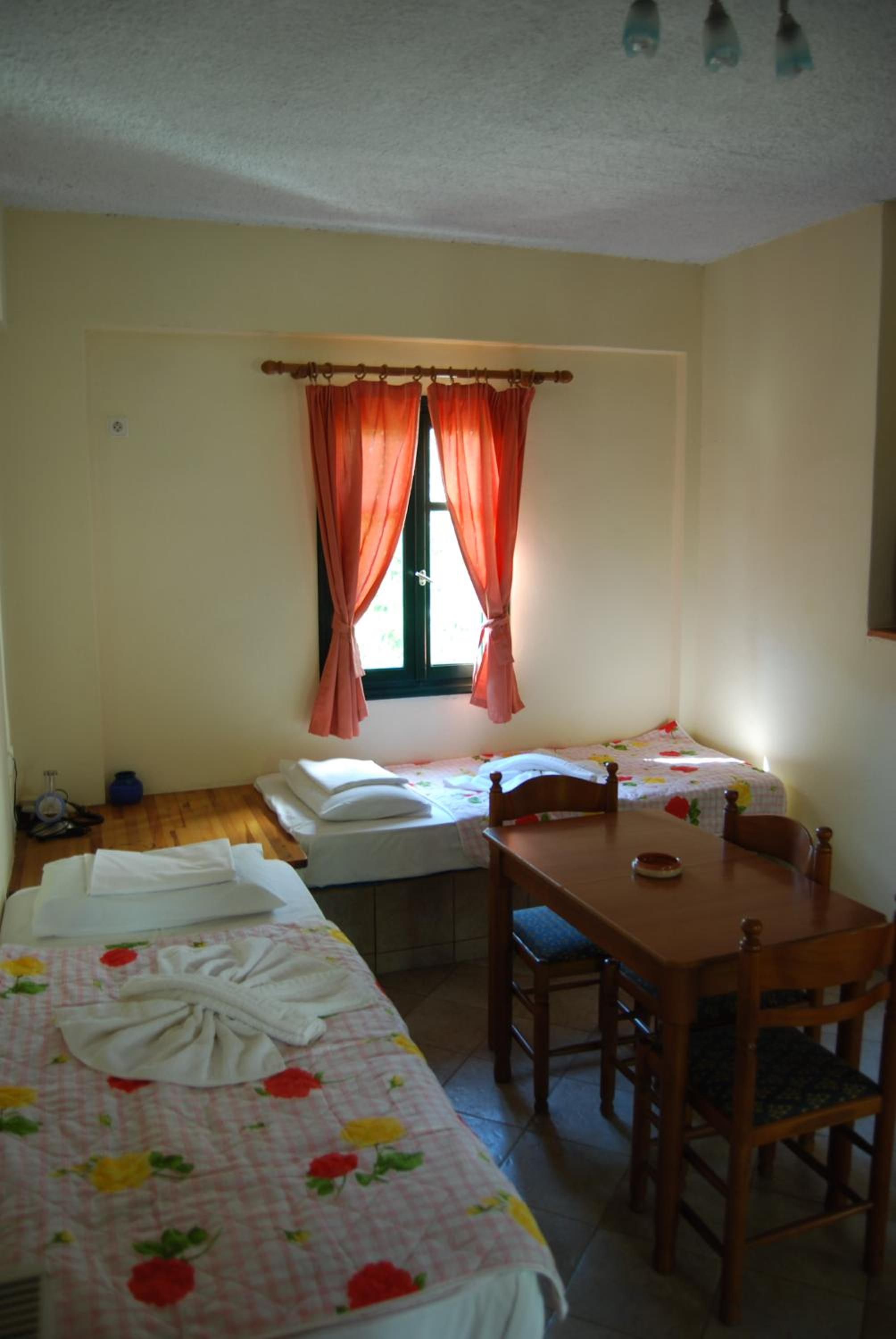 Apartment - Ground Floor photo 1