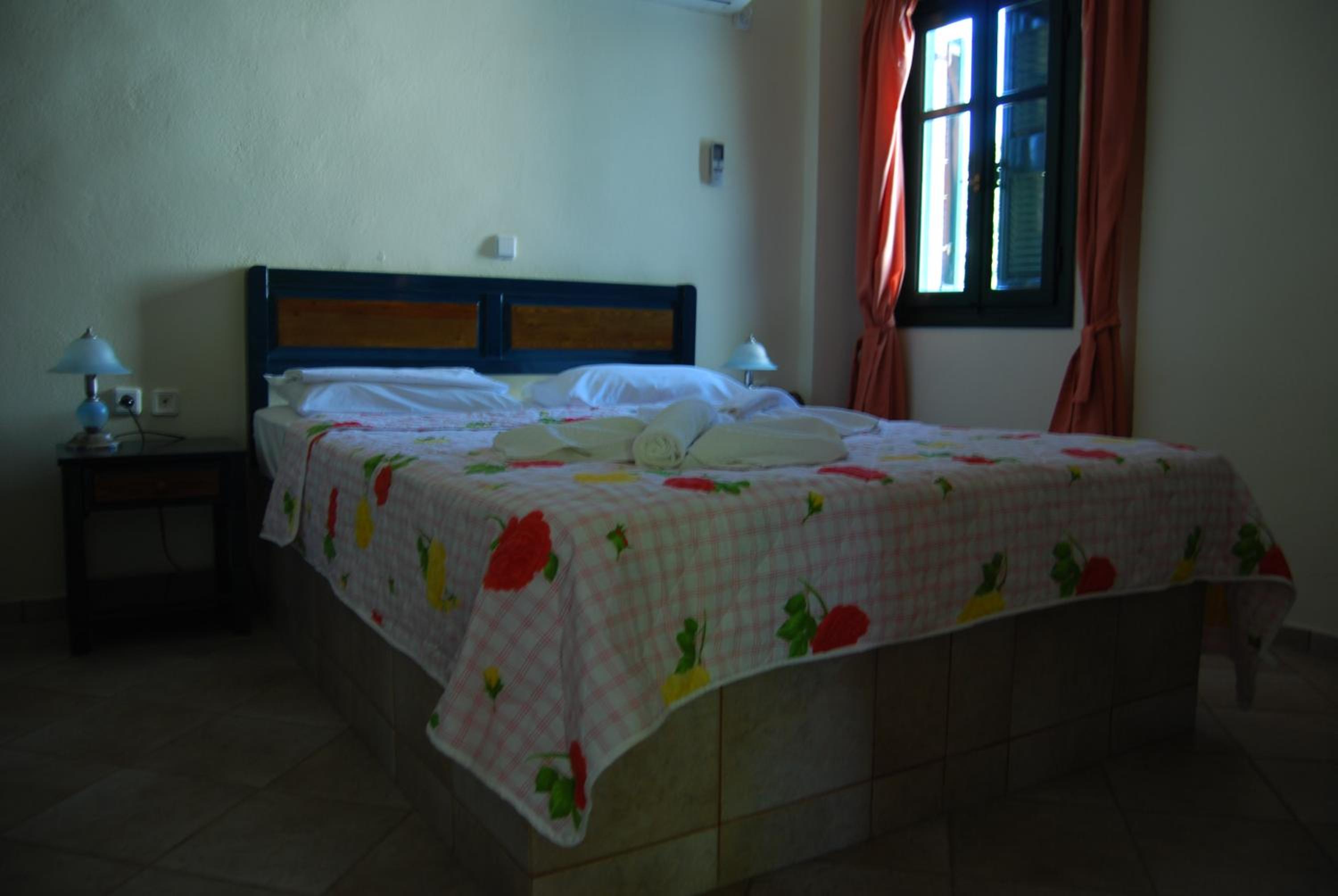 Apartment - Ground Floor photo 2