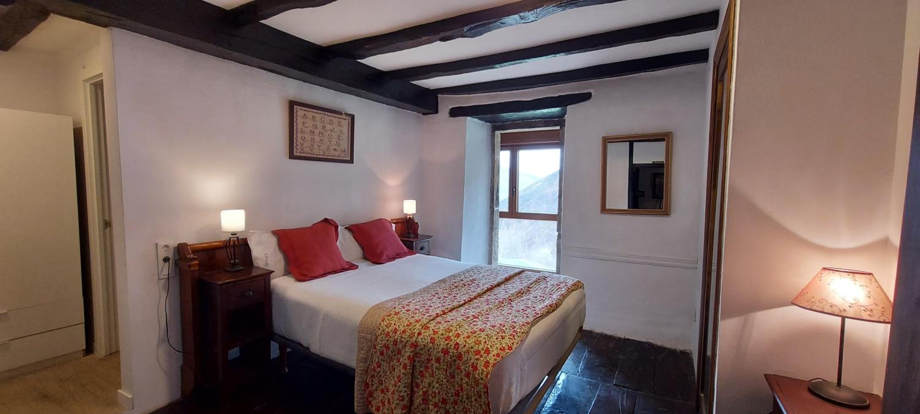 Habitación Doble con Baño Privado