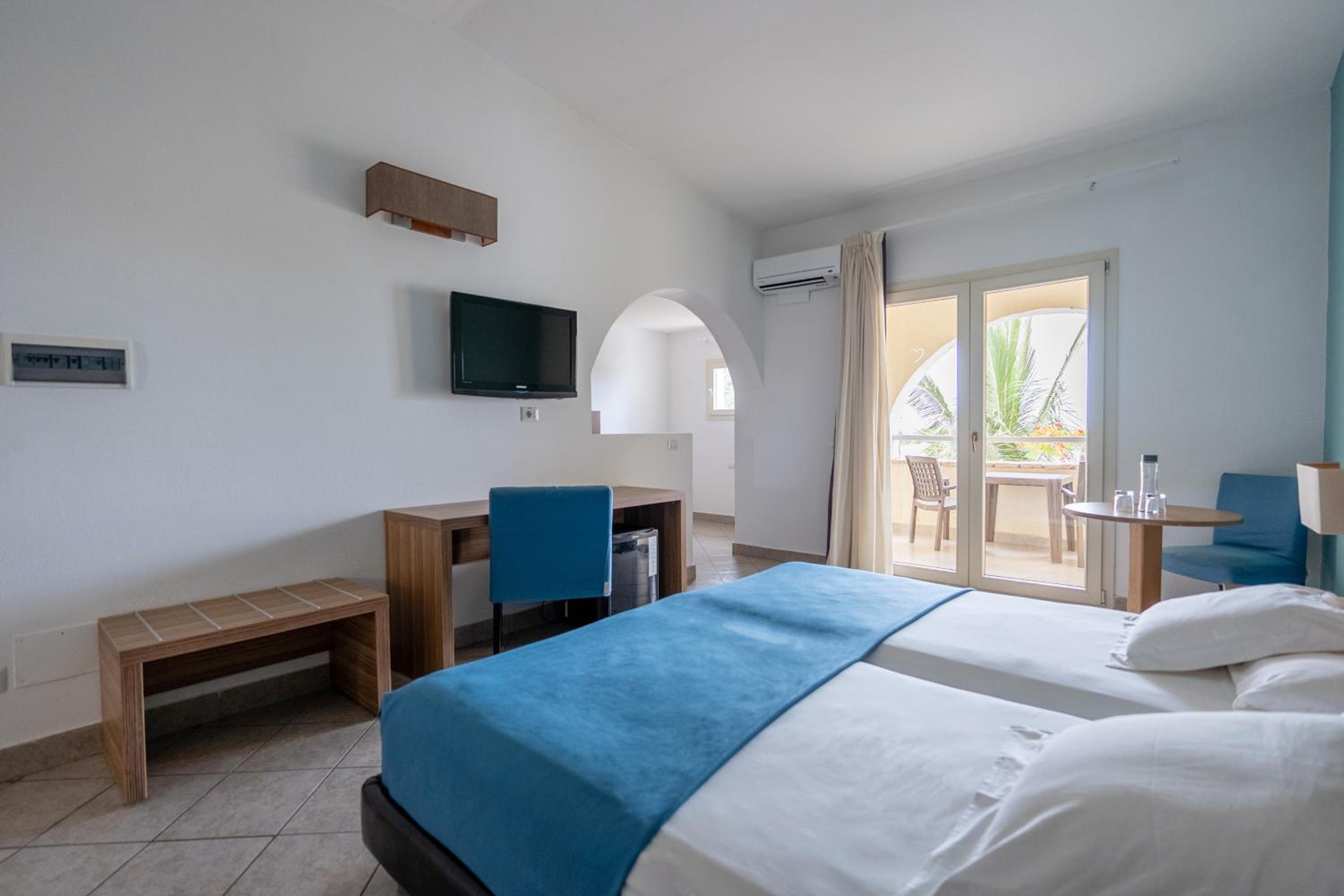 Family Room with Sea View photo 3