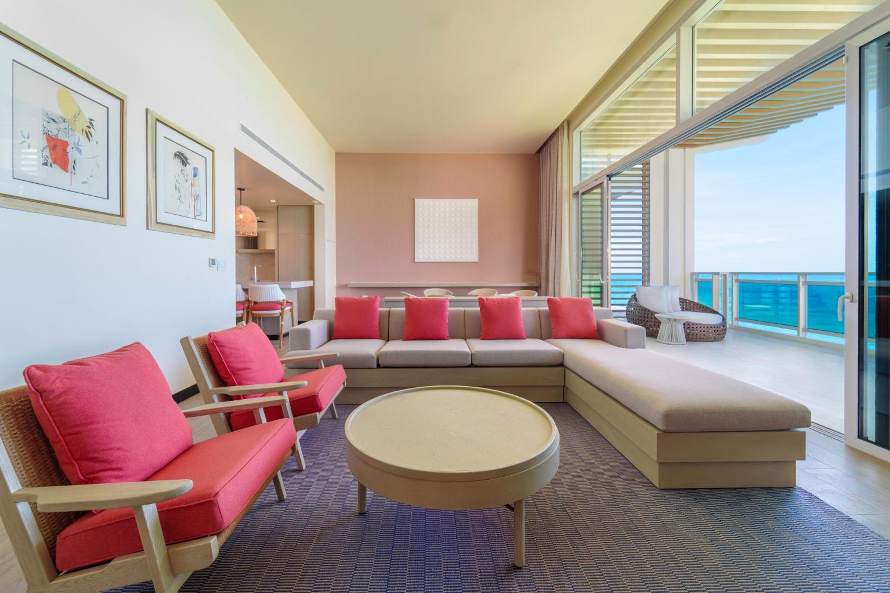 OceanOne-Bedroom Suite with Outdoor Tub