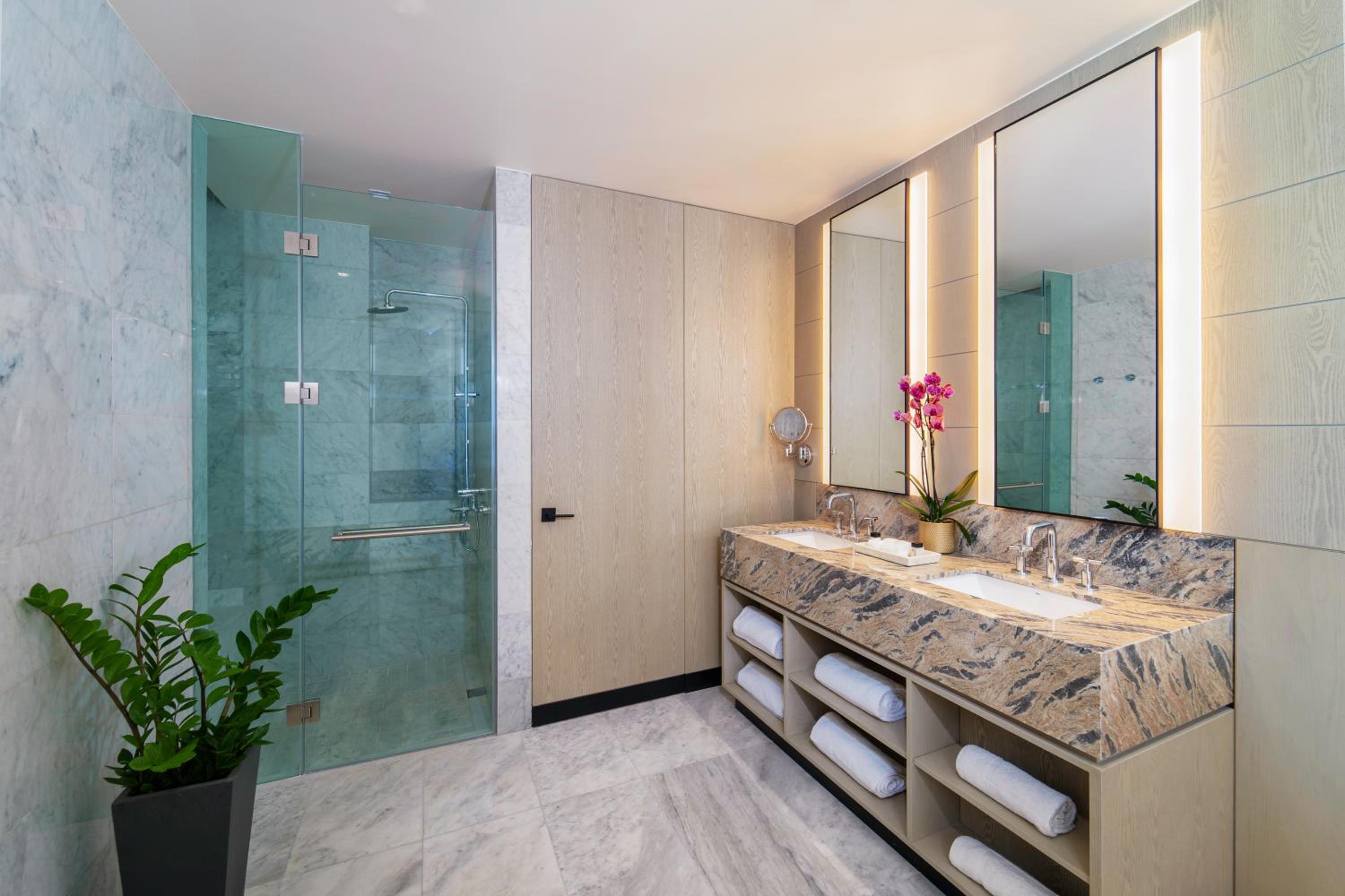 One-Bedroom Ember Suite with Two Balconies