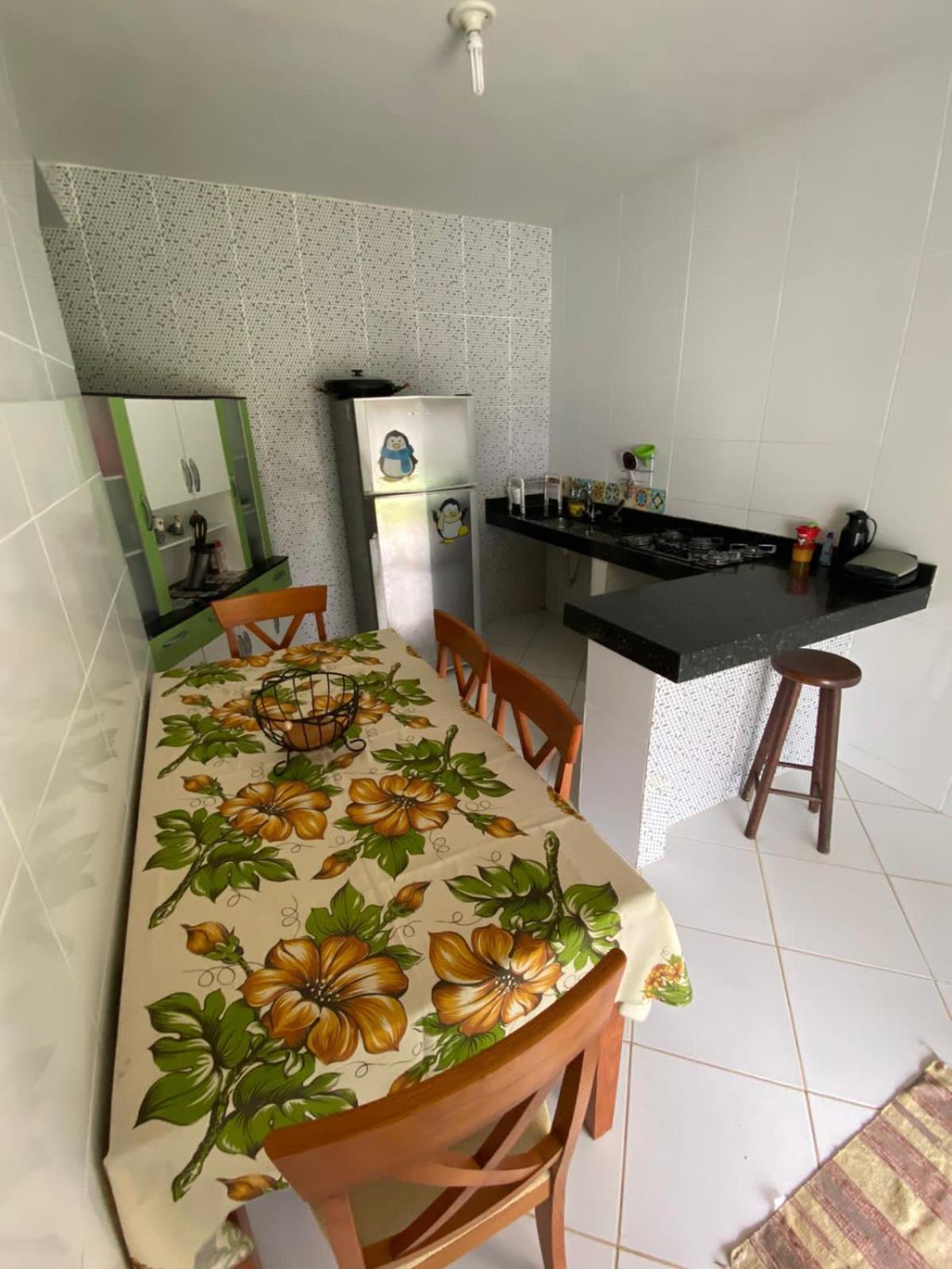 Four-Bedroom House photo 2