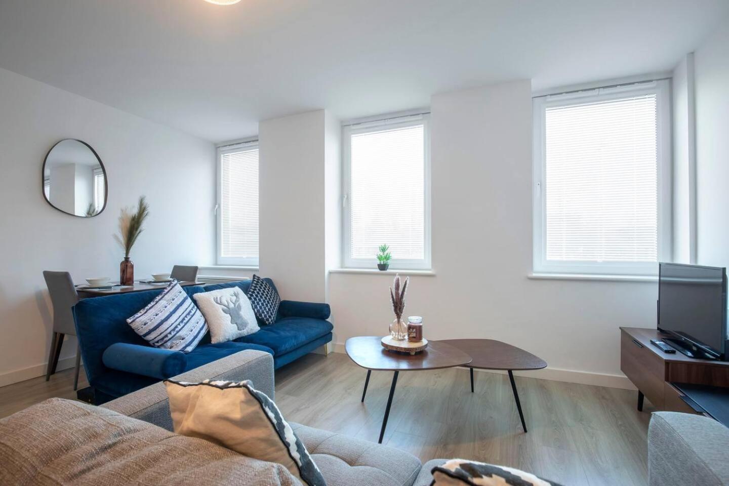 Apartment photo 1