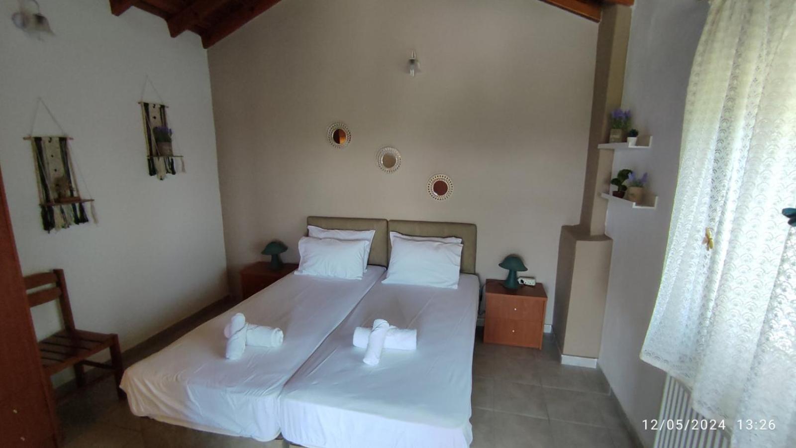 Twin Room with Bathroom