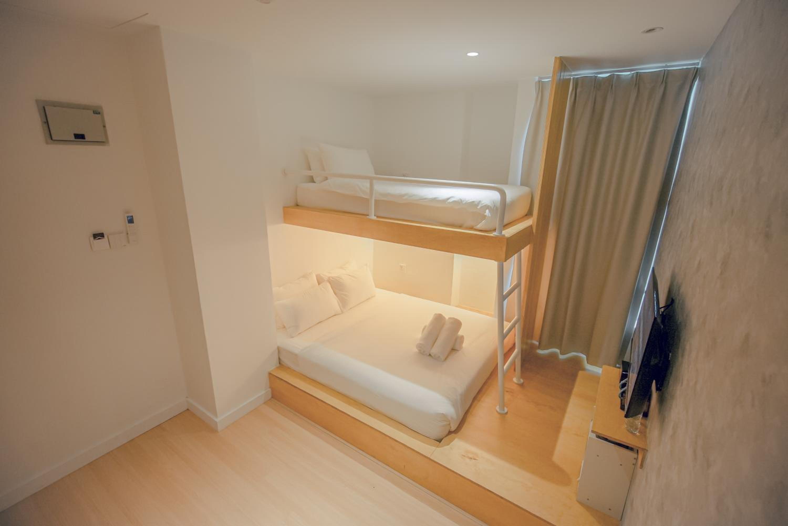 Superior Triple Room - Photo 8