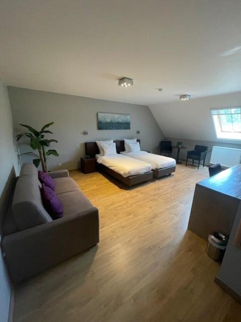 Double Room photo 3