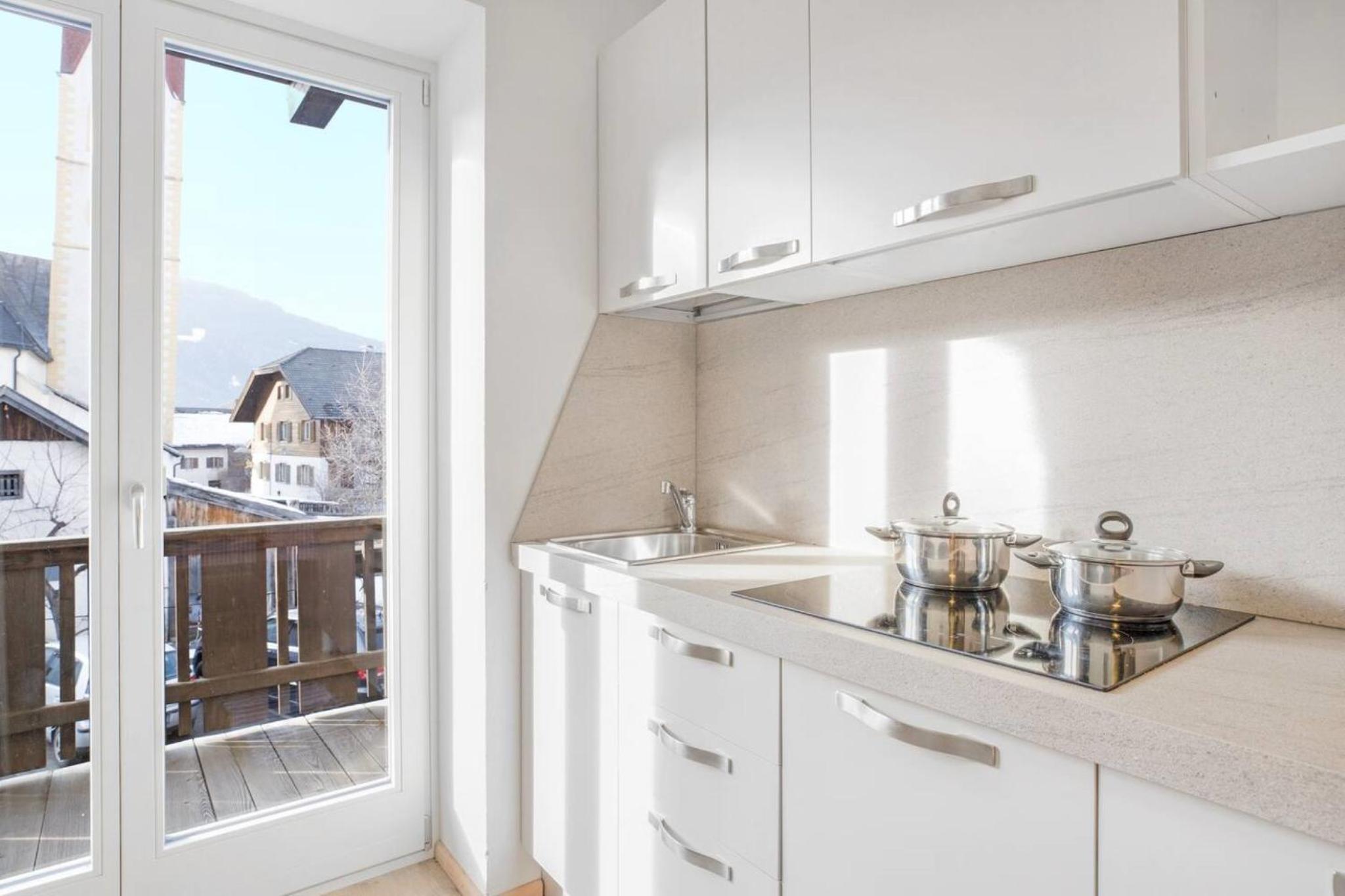 Apartment with Balcony 7 photo 3