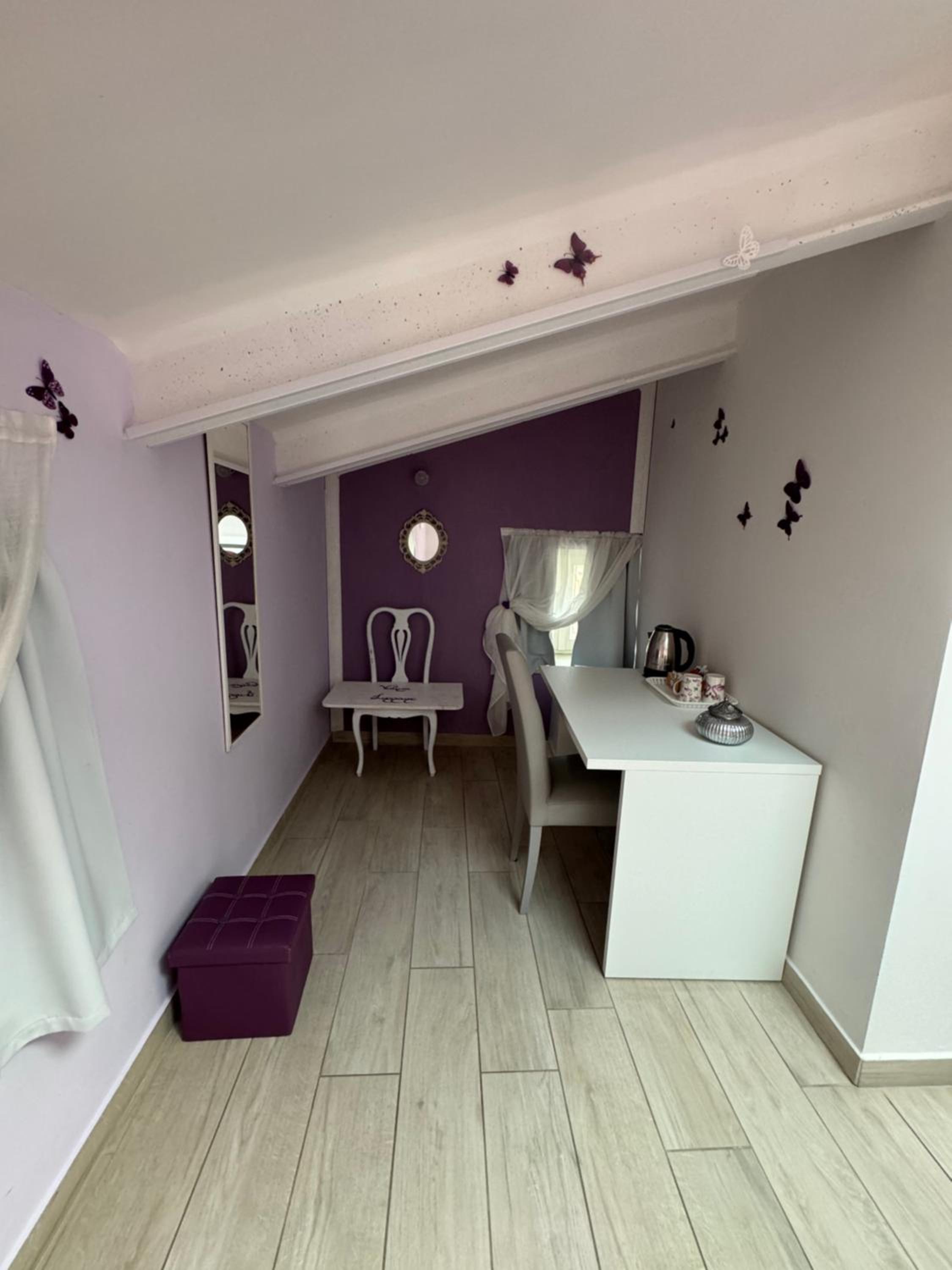 Double Room - Photo 13