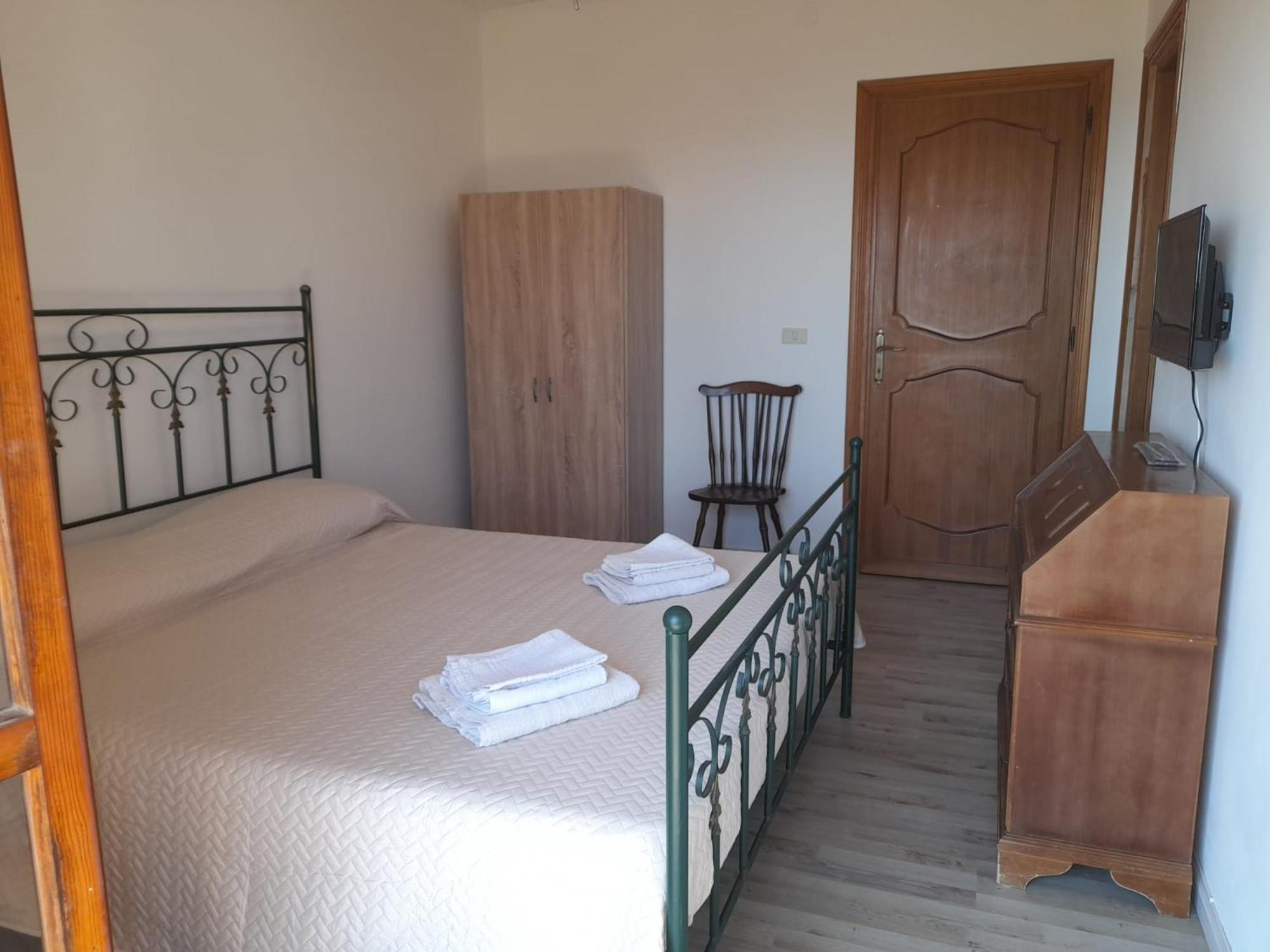 Deluxe Double Room with Balcony and Sea View photo 1