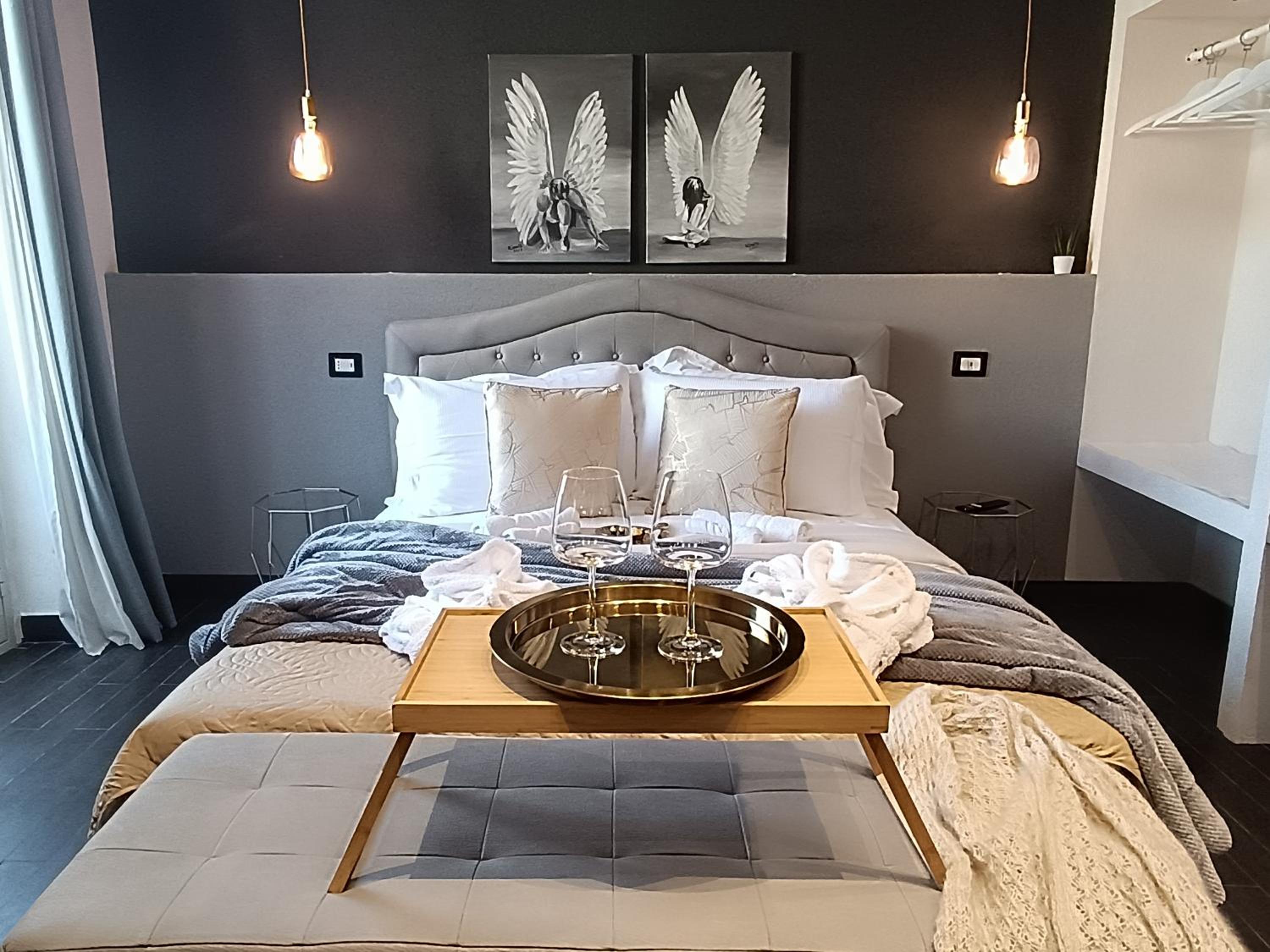 King Room with Spa Bath