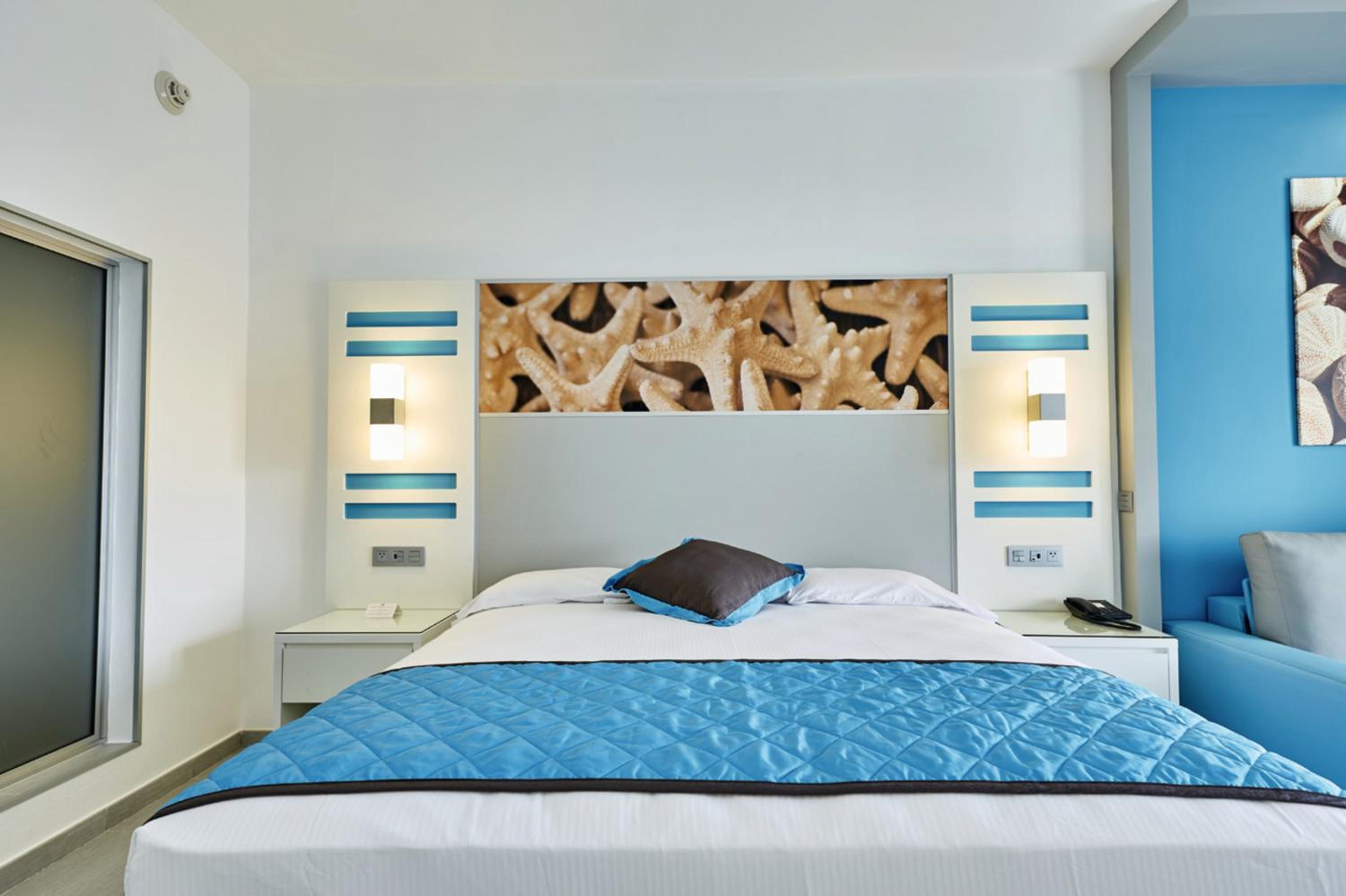 Double Room Ocean View photo 2