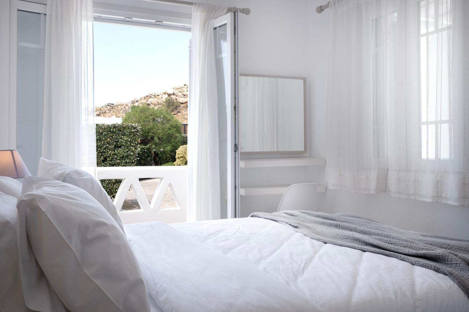 Villa photo 3
