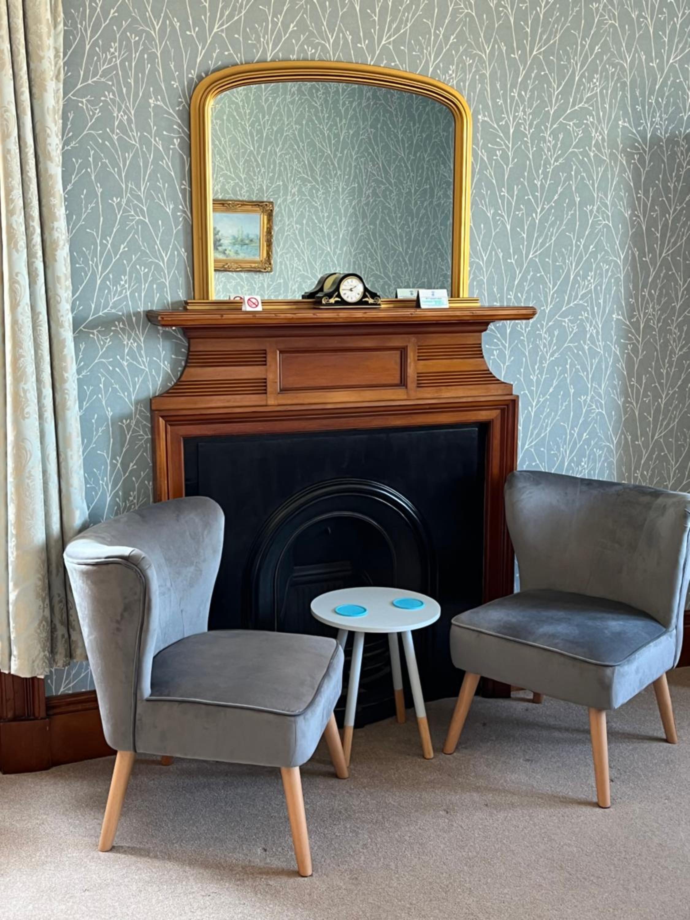 Superior King Room photo 2