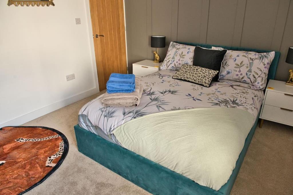 Two-Bedroom House photo 1