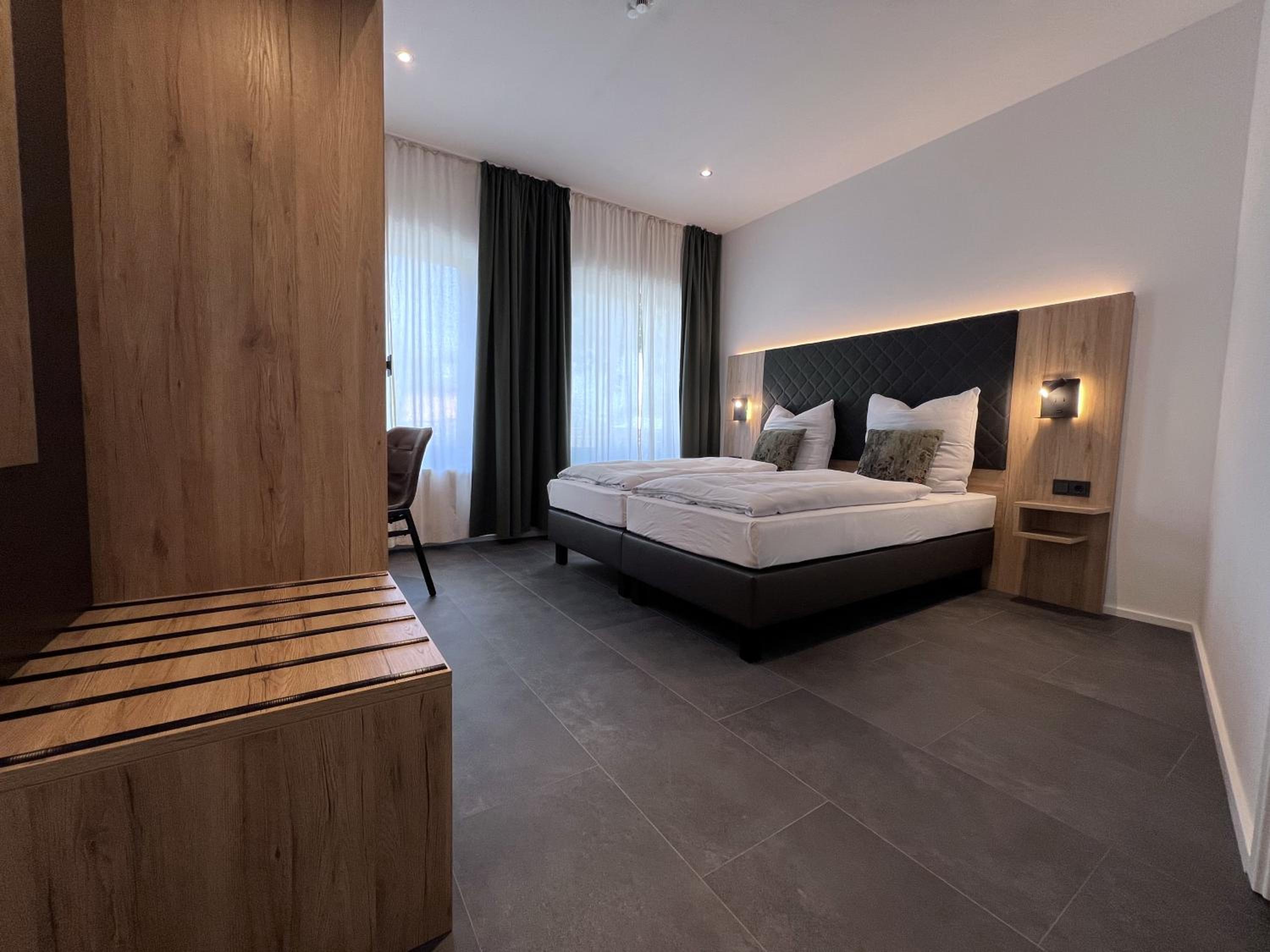 Double Room - Photo 1
