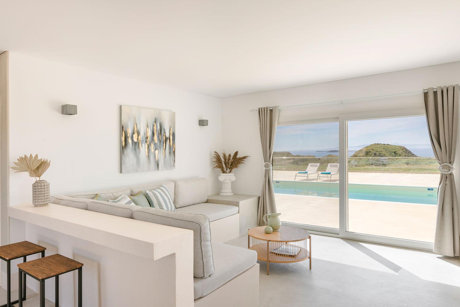 Two-Bedroom Villa photo 3