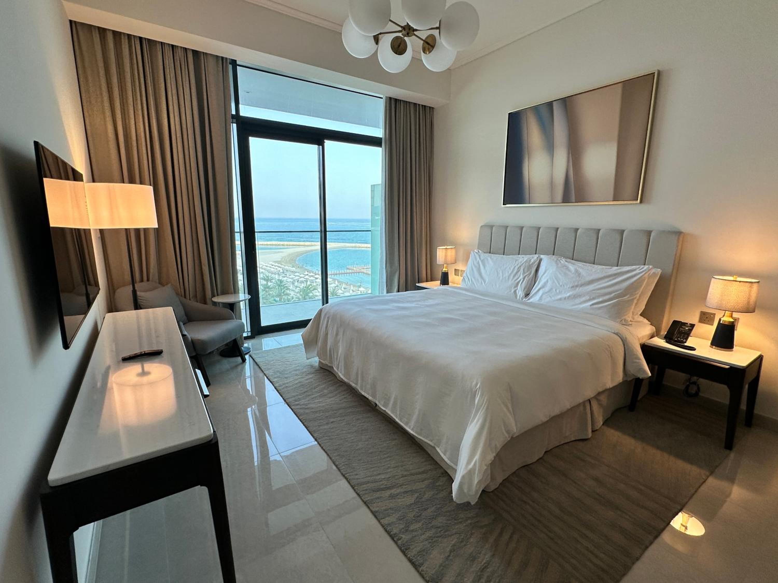 Two-Bedroom Apartment with Balcony and Sea View
