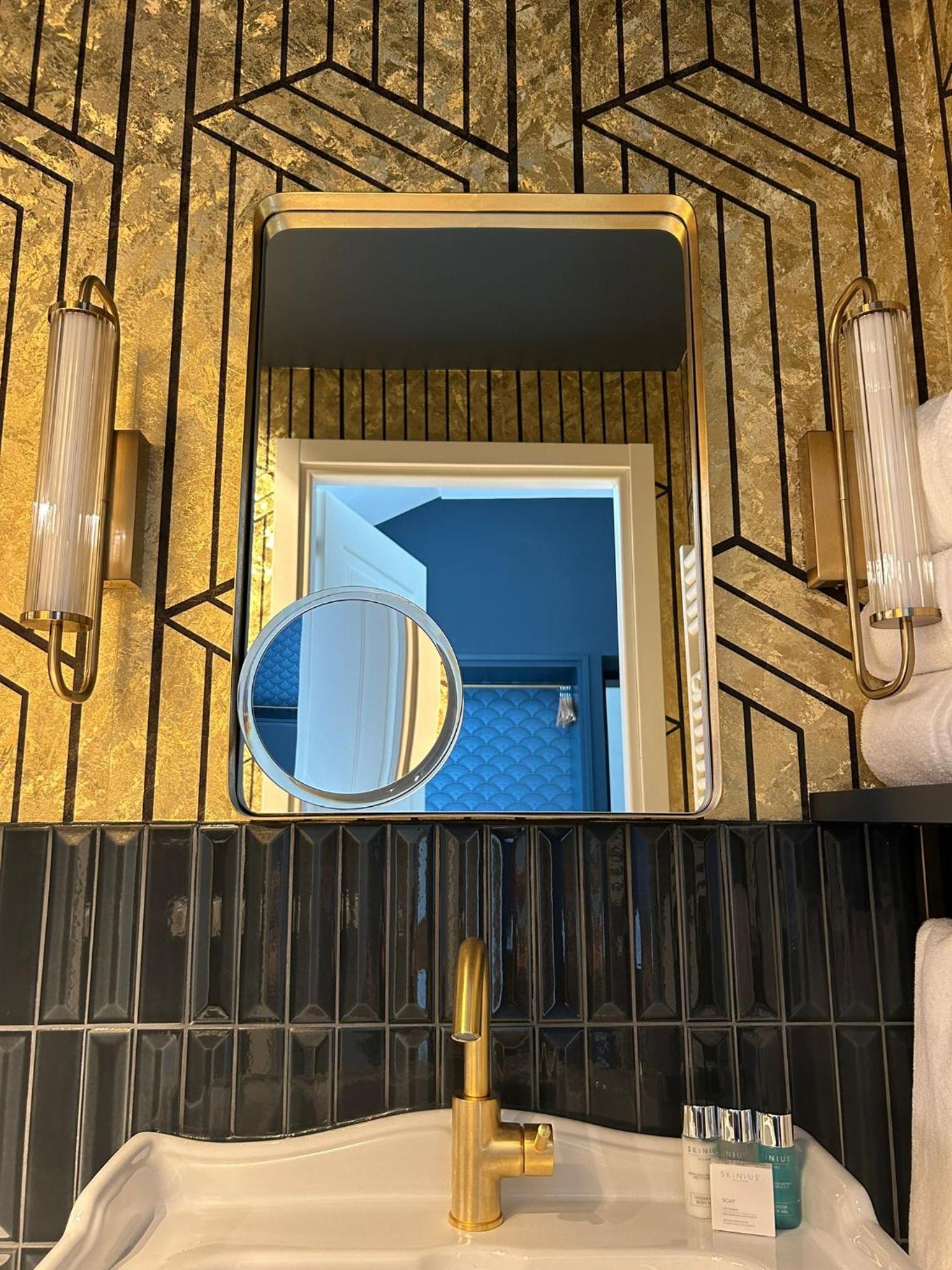 Superior Triple Room - Photo 7