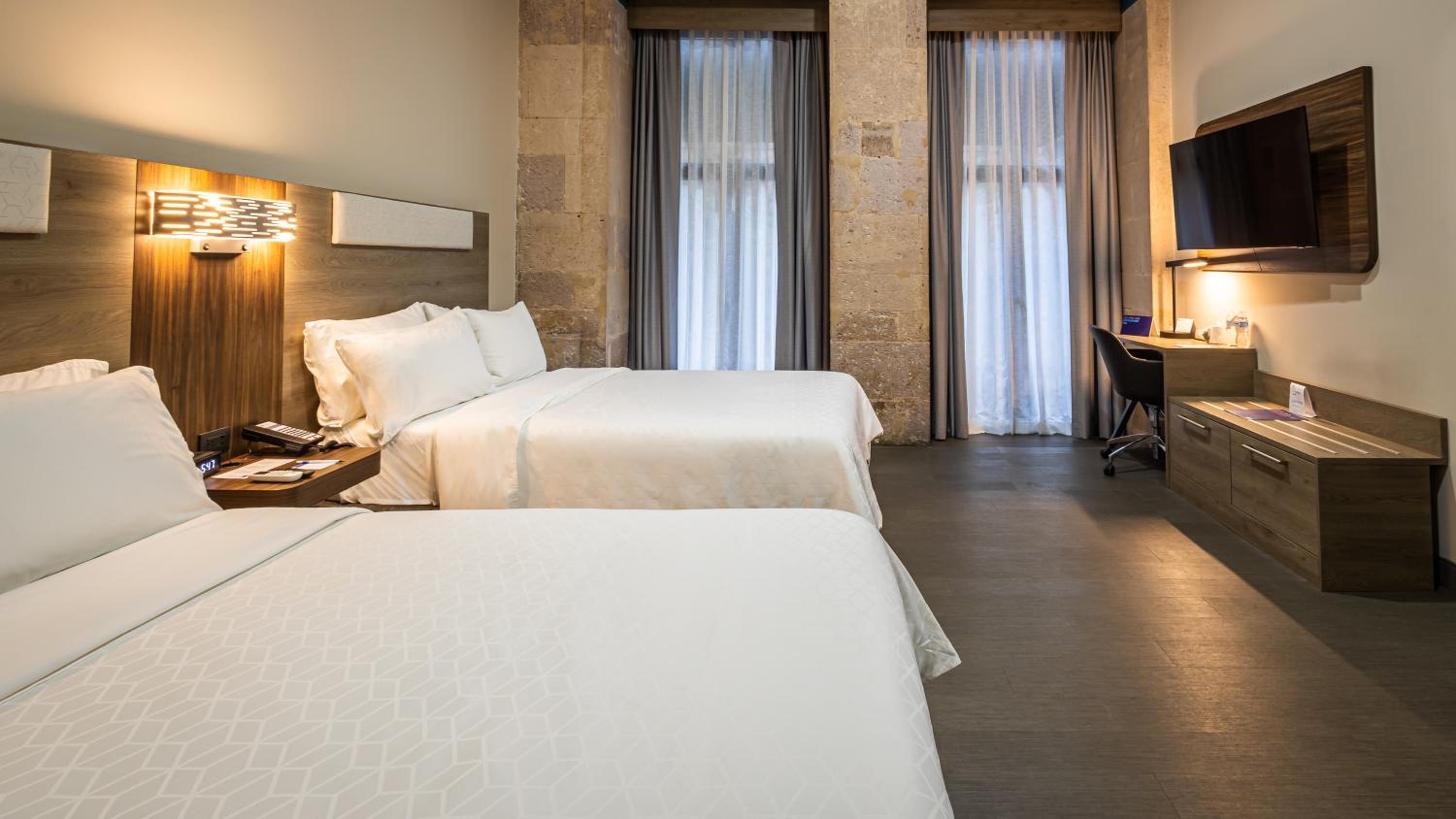 Standard Twin Room - Central Building - Photo 2