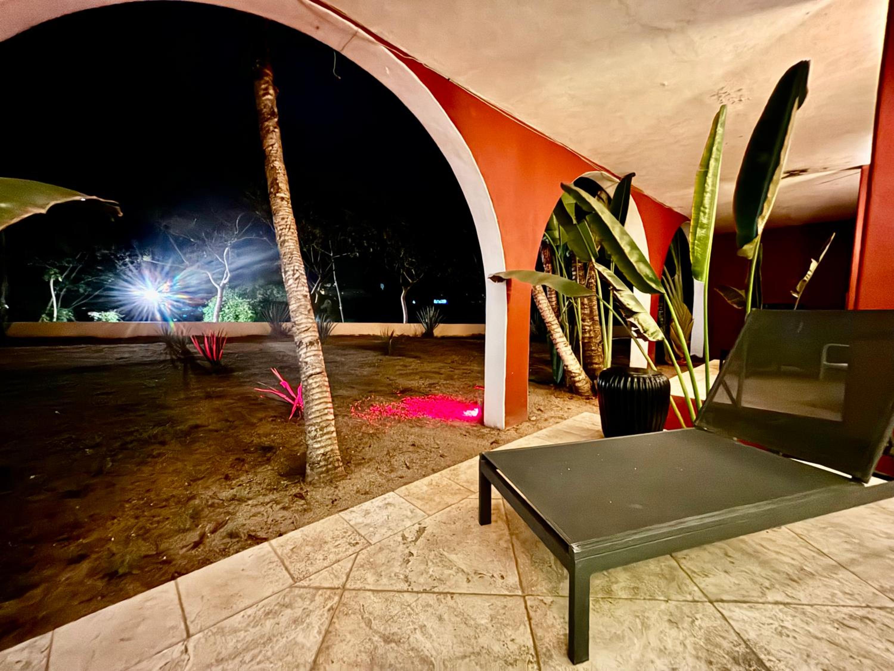 Suite with Terrace - Photo 6