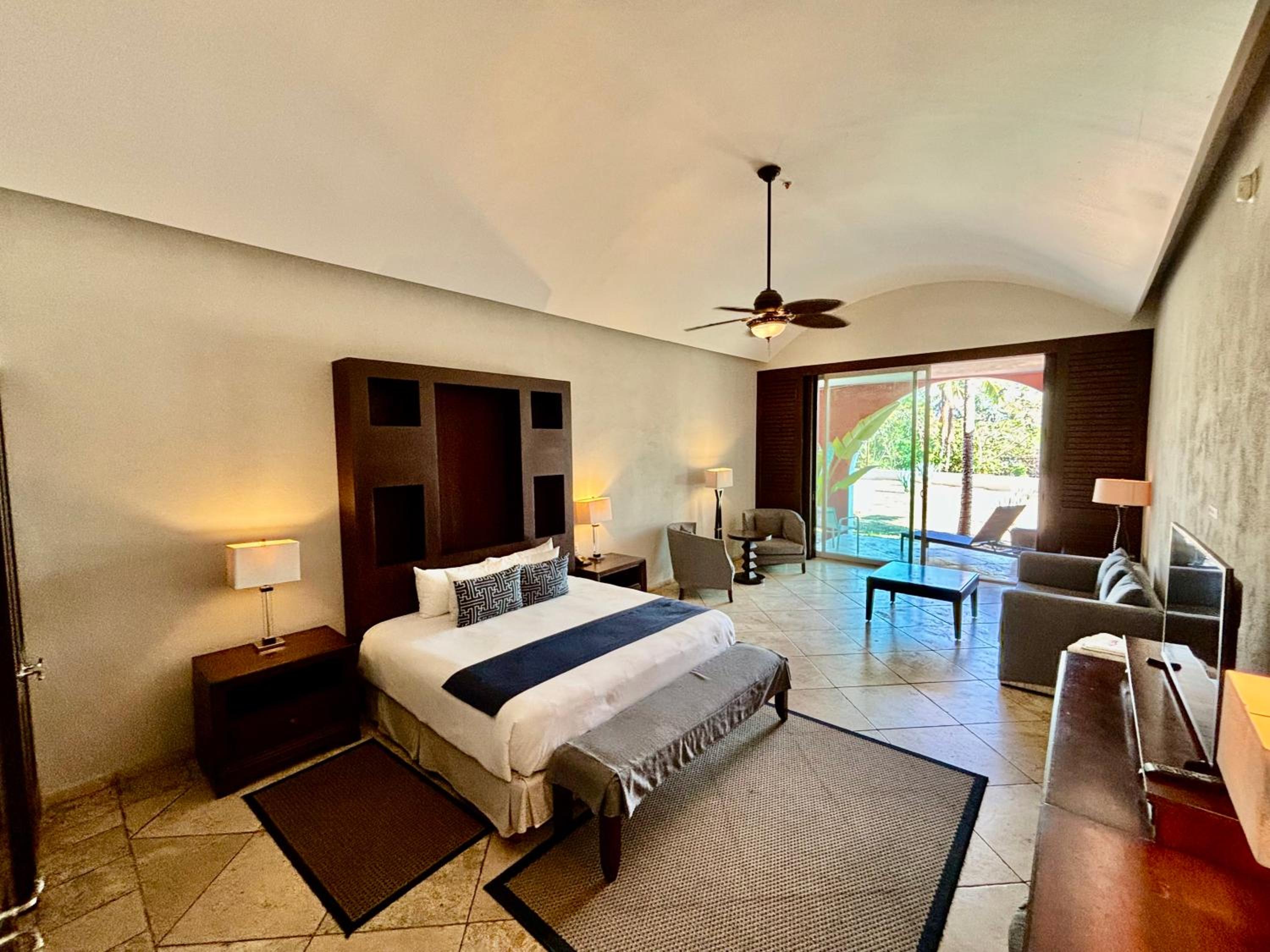 Suite with Terrace - Photo 1