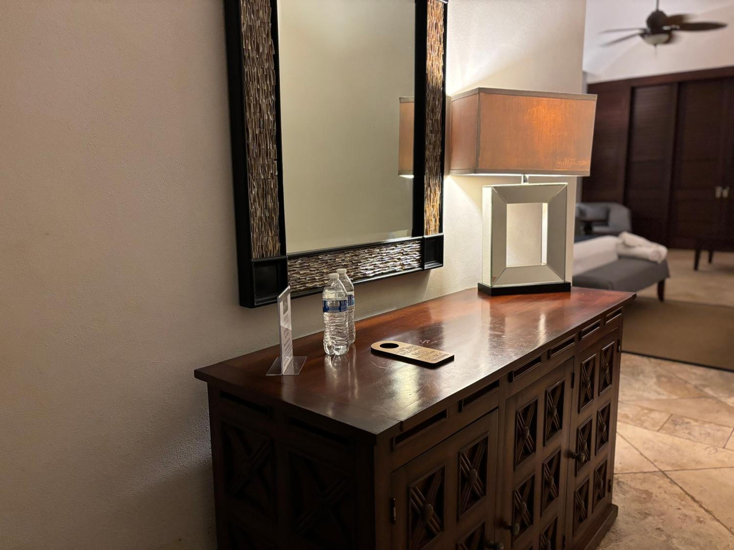 Suite with Terrace - Photo 9