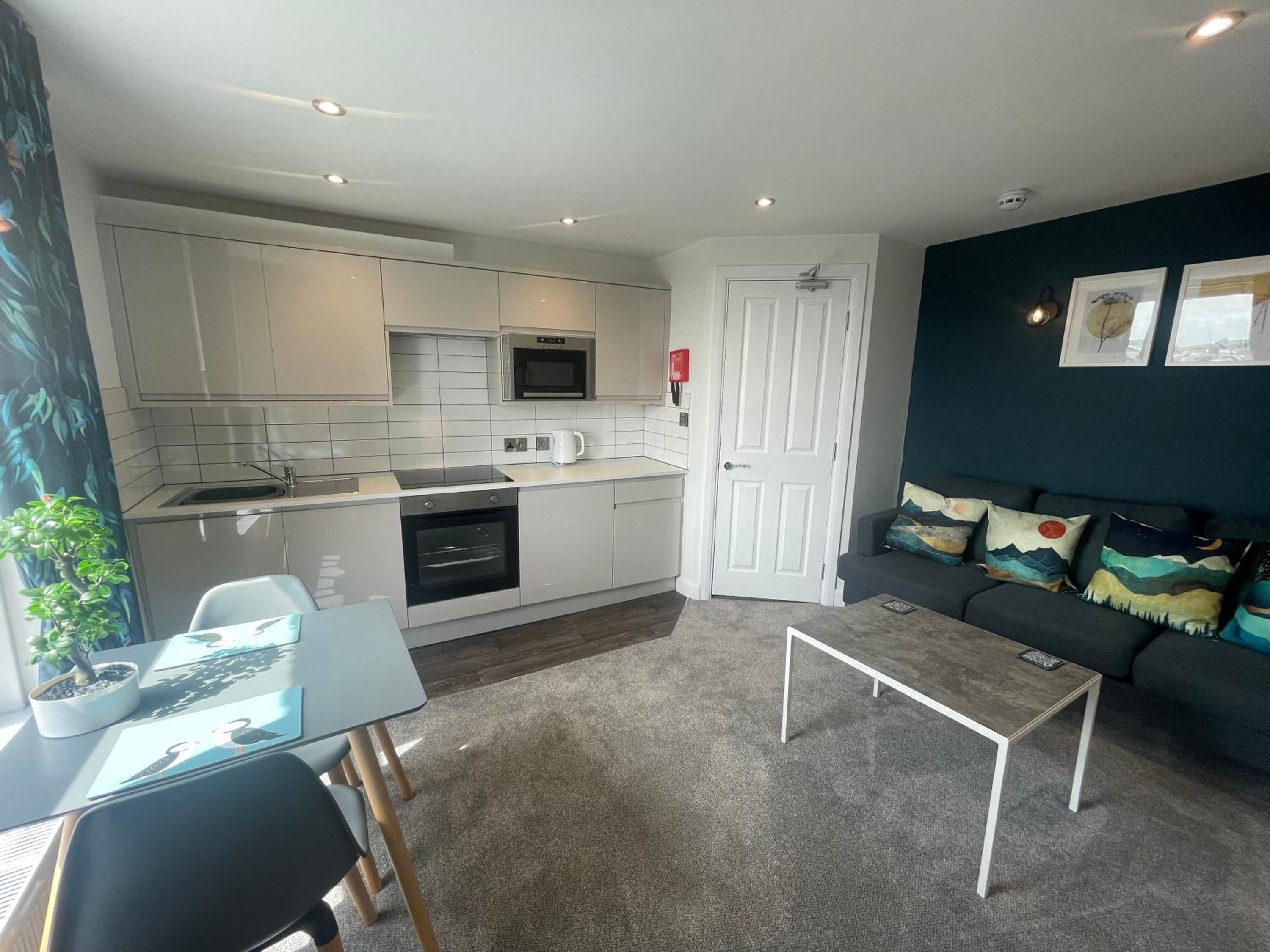 One Bedroom Apartment (Third Floor) photo 2