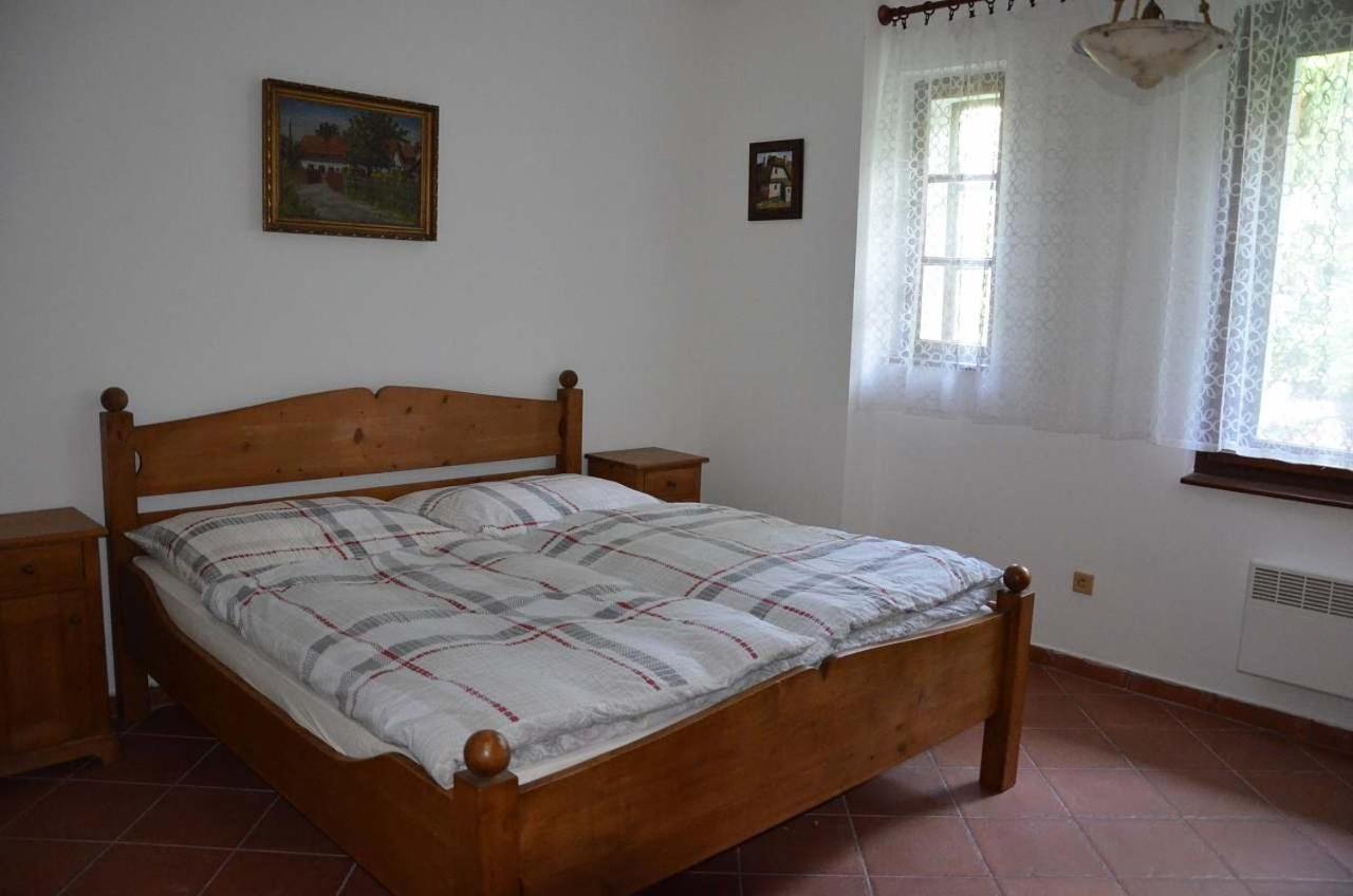 Three-Bedroom House photo 1