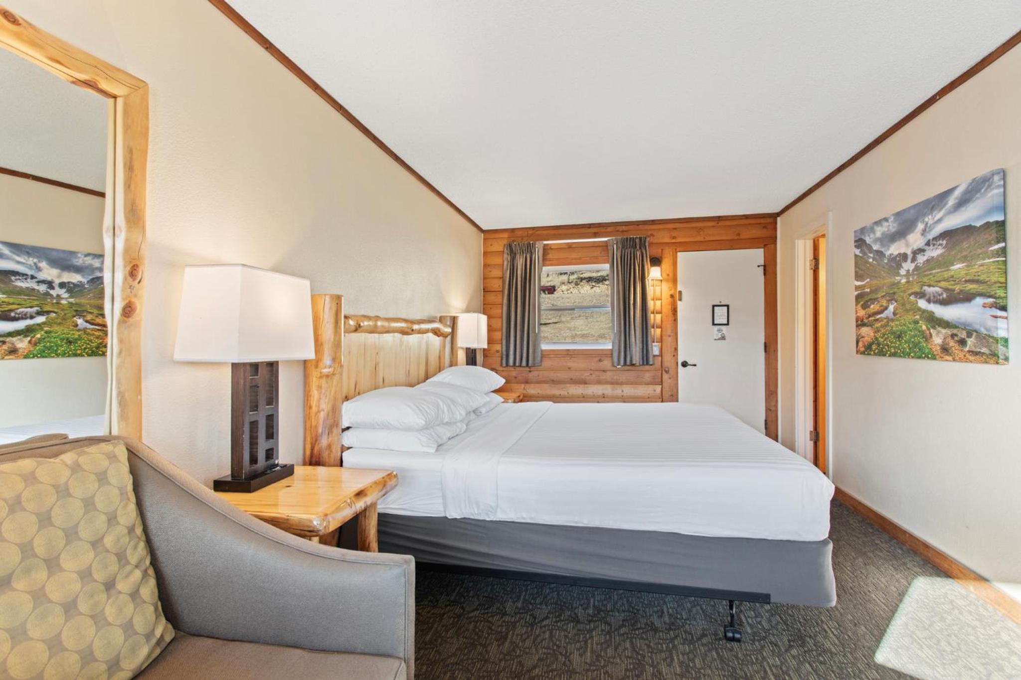 Standard King Room