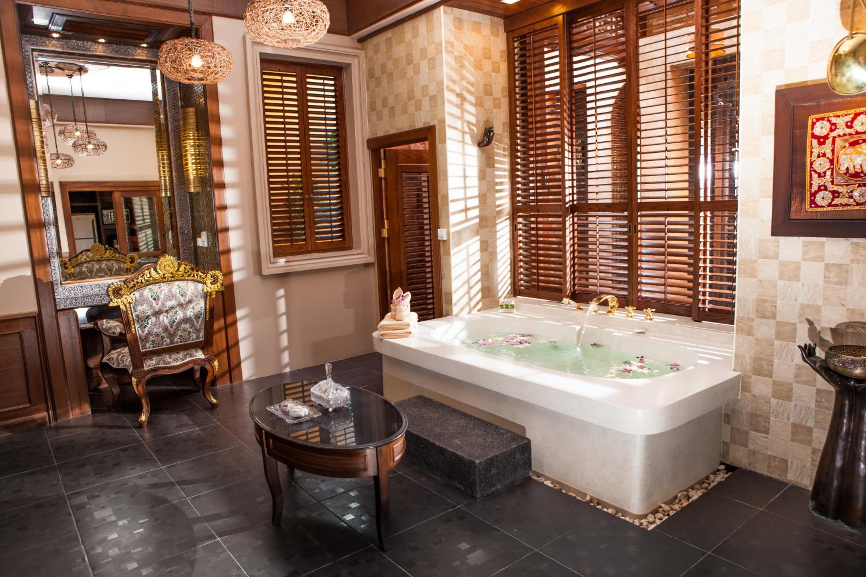 Pool Villa with Sea View - Photo 14