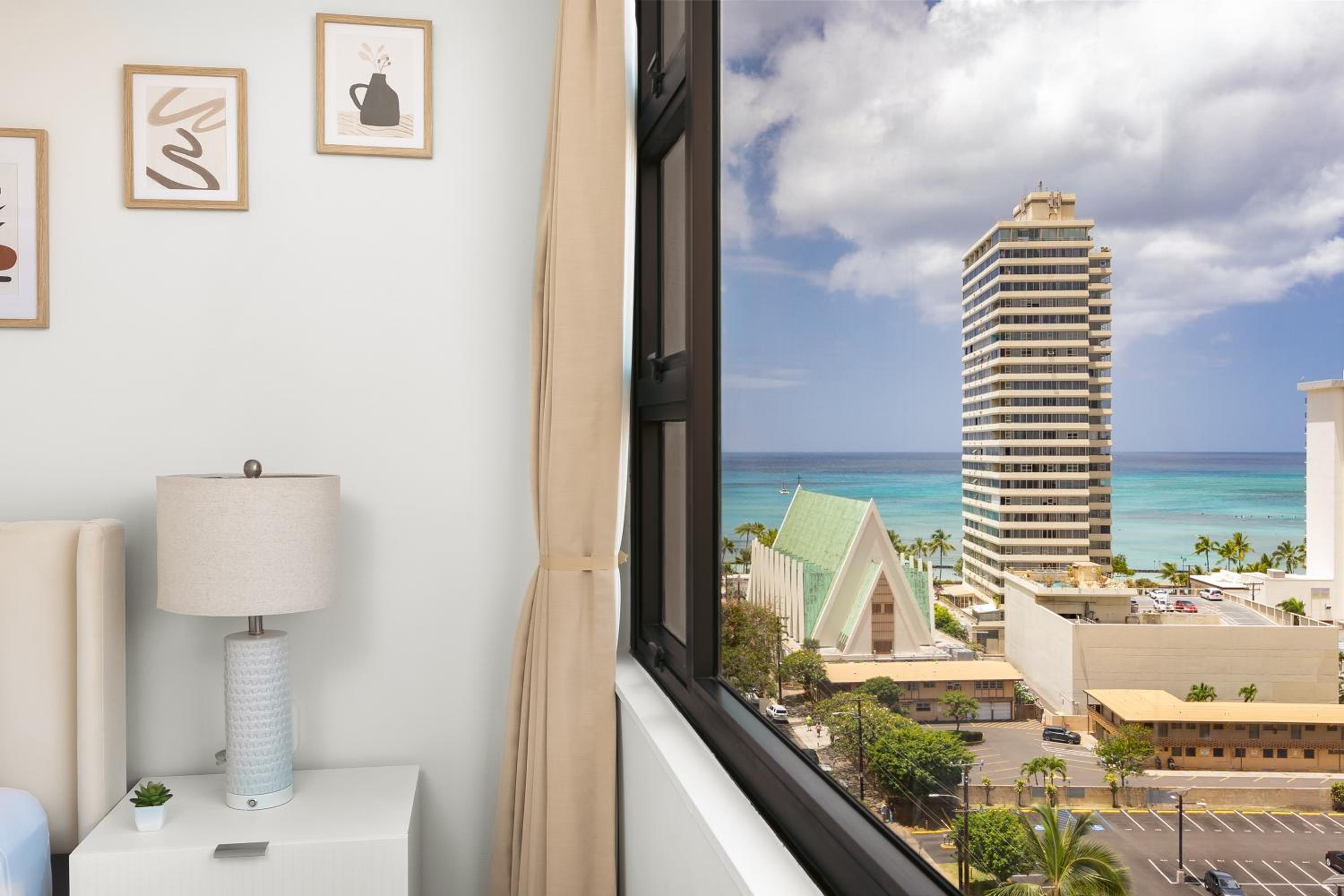 Waikiki Banyan condo with ocean & skyline views: One-Bedroom Apartment photo