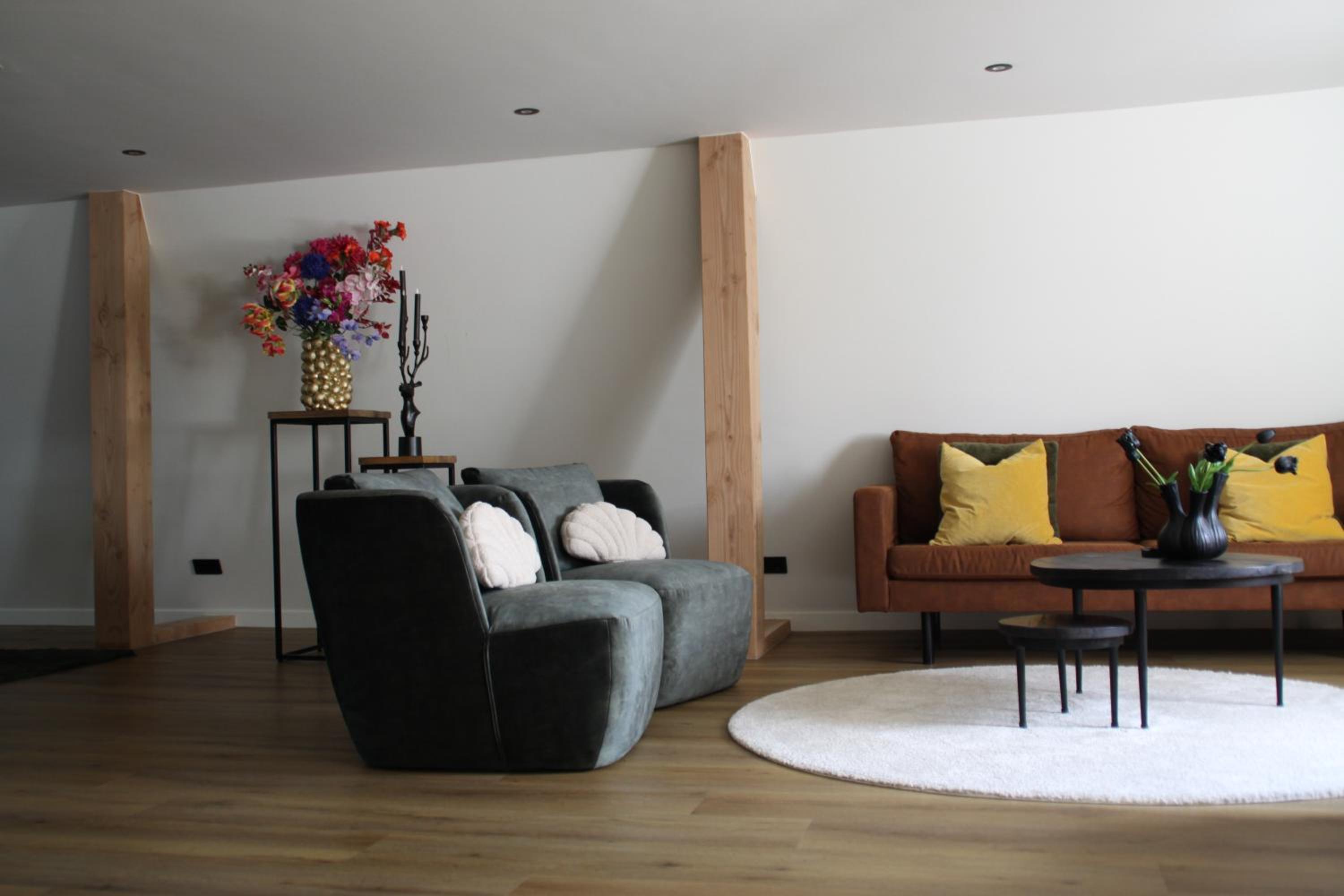 Four-Bedroom House photo 2