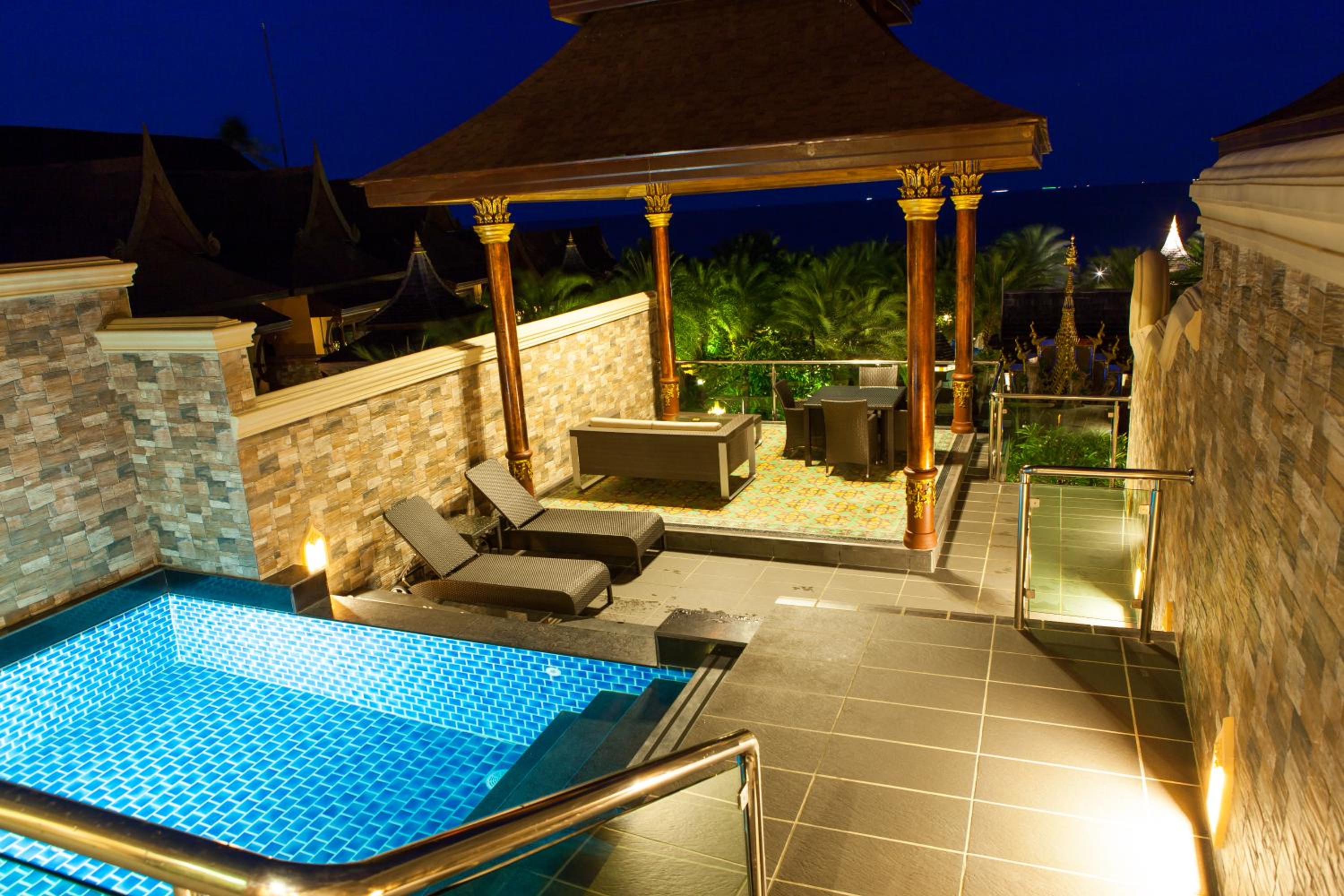 Pool Villa with Sea View - Photo 12