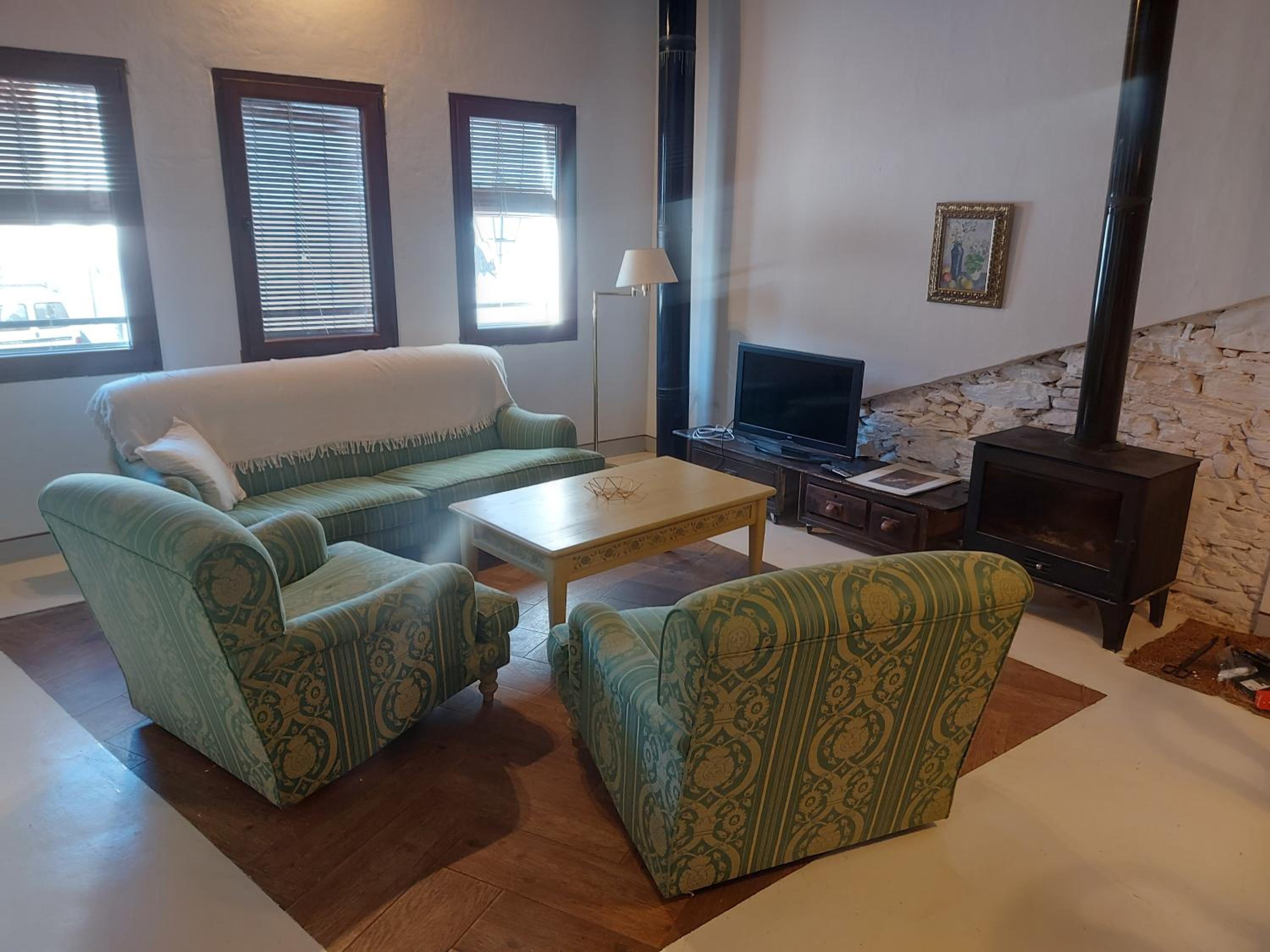 Apartamento de dos habitaciones con balcón