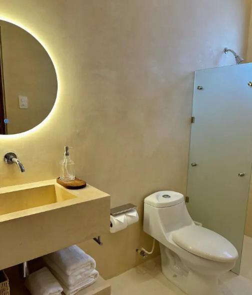 Double Room with Private Bathroom photo 3