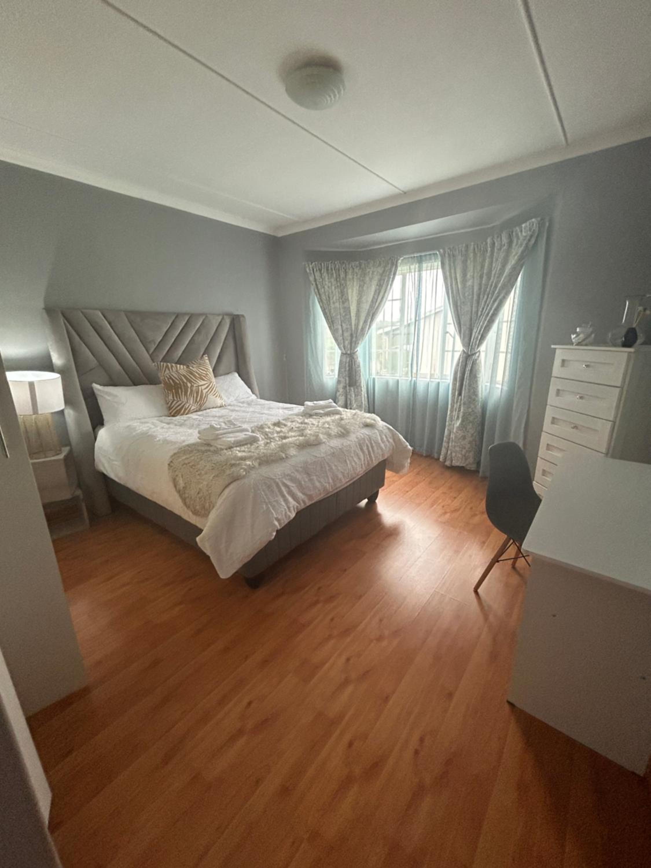 Three-Bedroom Villa photo 1
