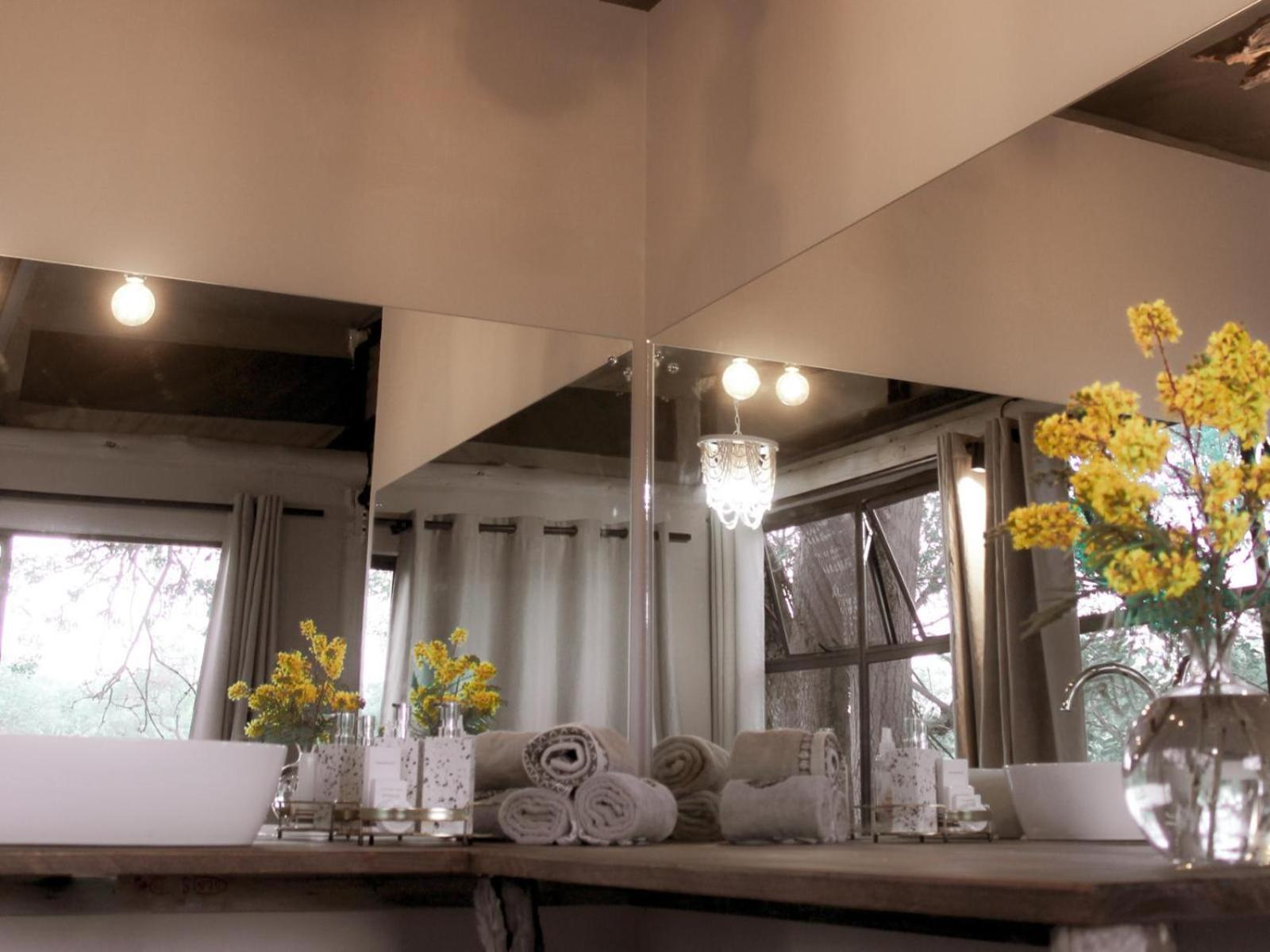 Suite with River View - Photo 7