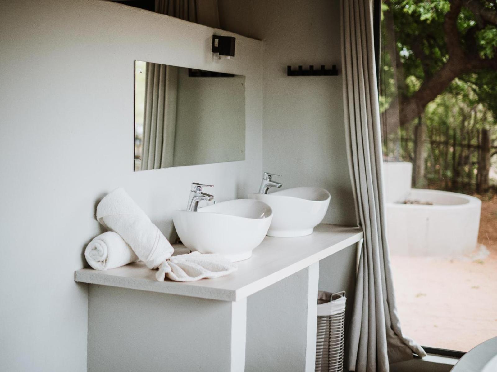 Suite with Private Pool - Photo 6
