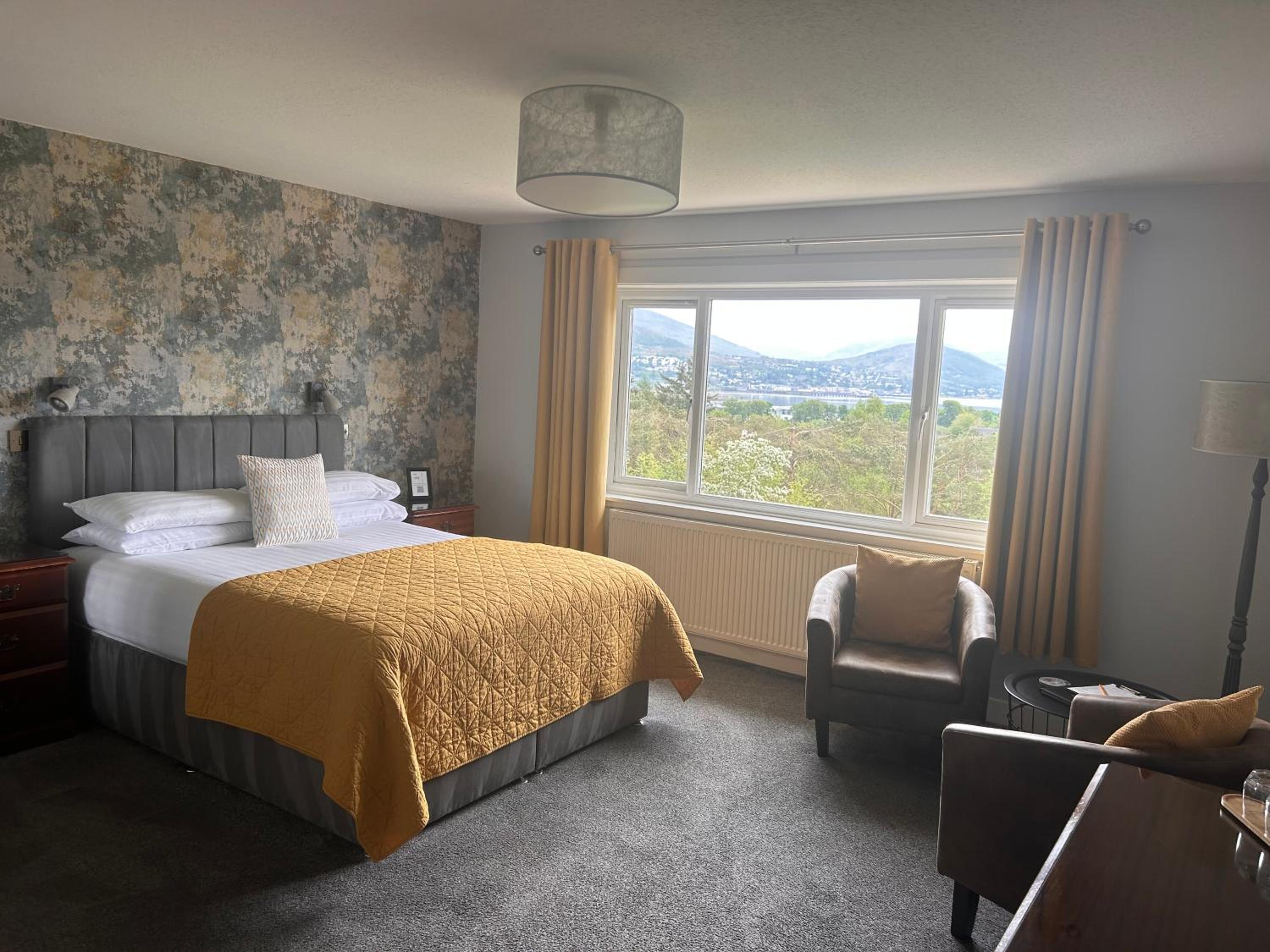 Superior Triple Room with Sea View