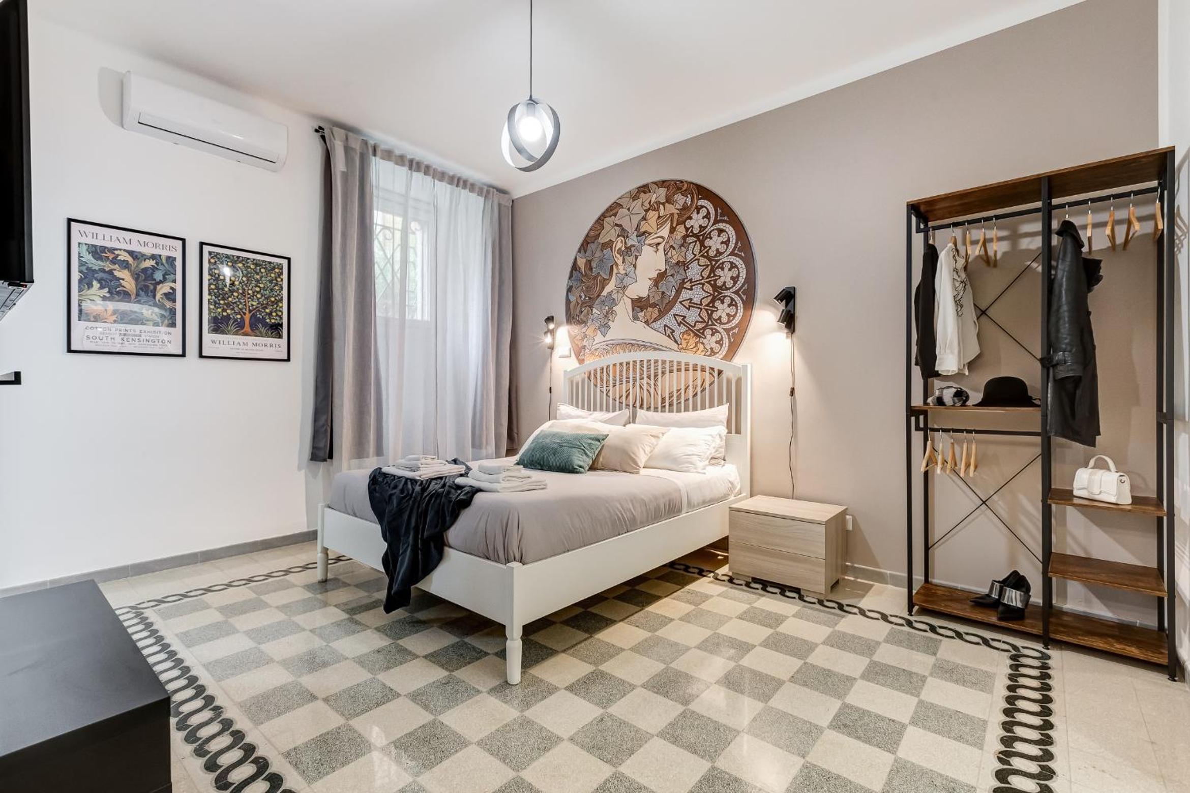 Two-Bedroom Deluxe Apartment