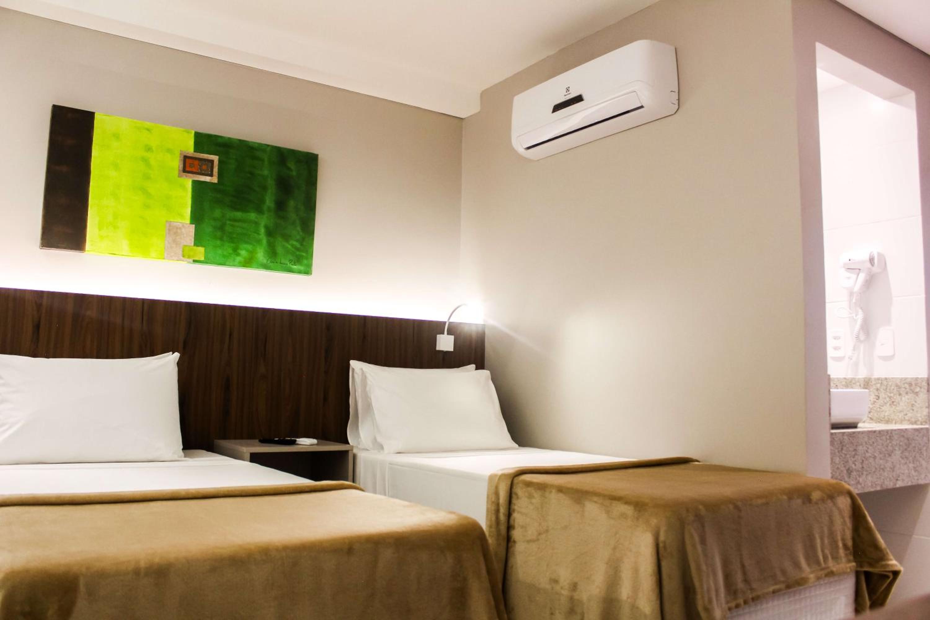 Deluxe Double or Twin Room photo 1