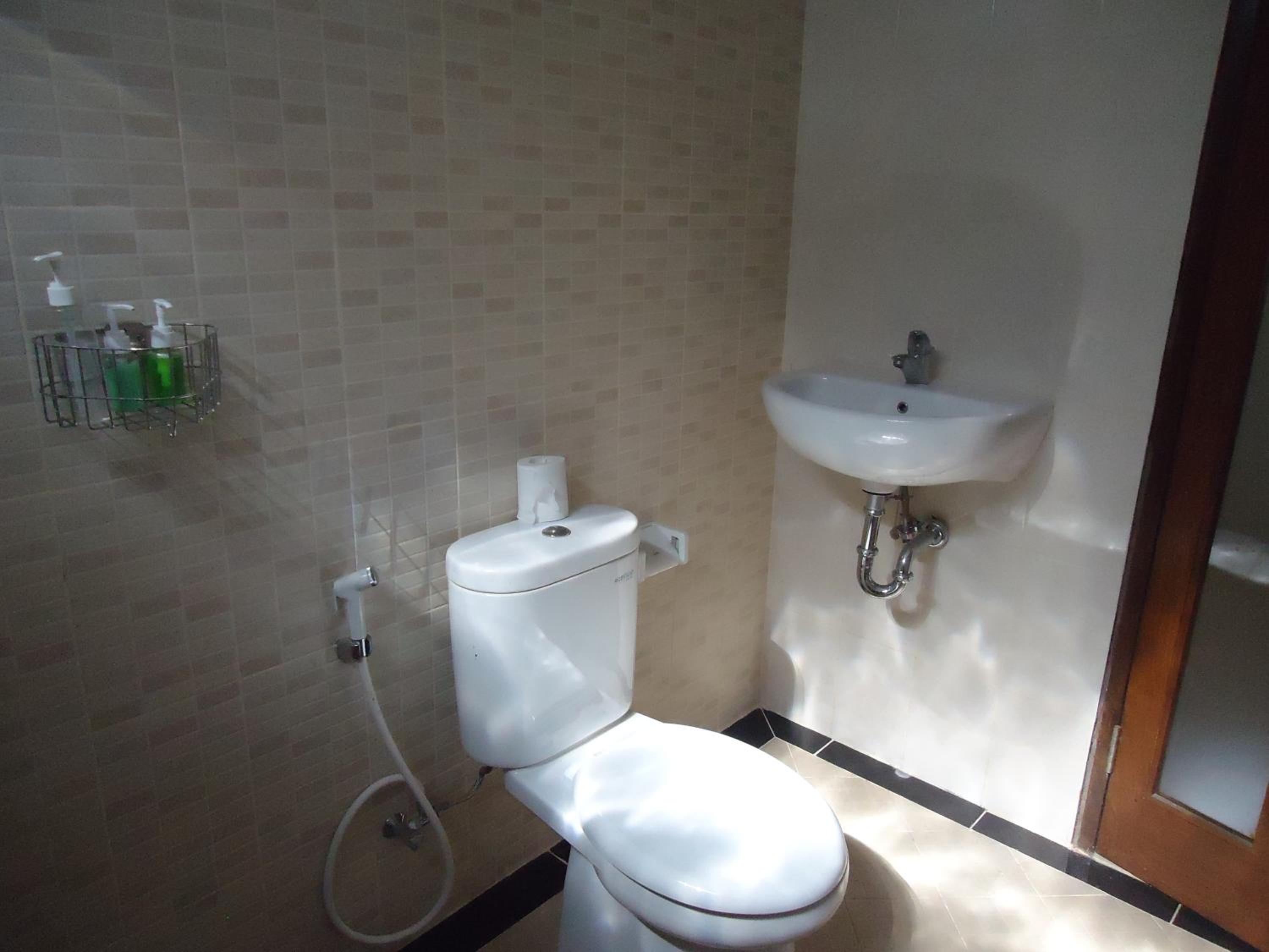 Standard Double Room - Photo 4