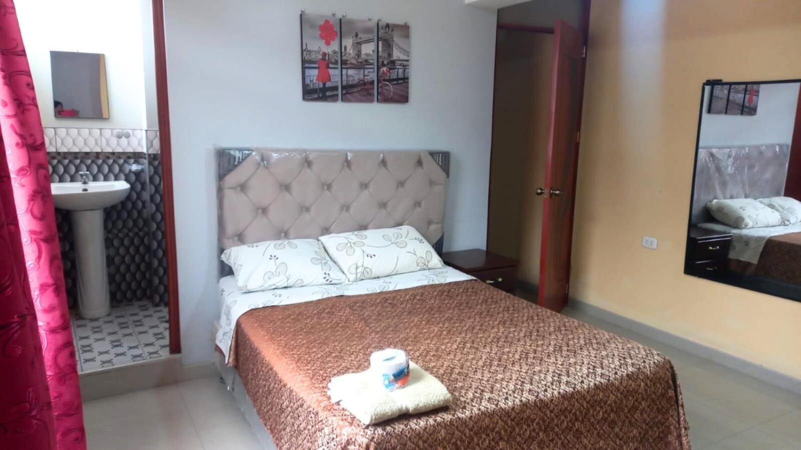 Deluxe Queen Room photo 1