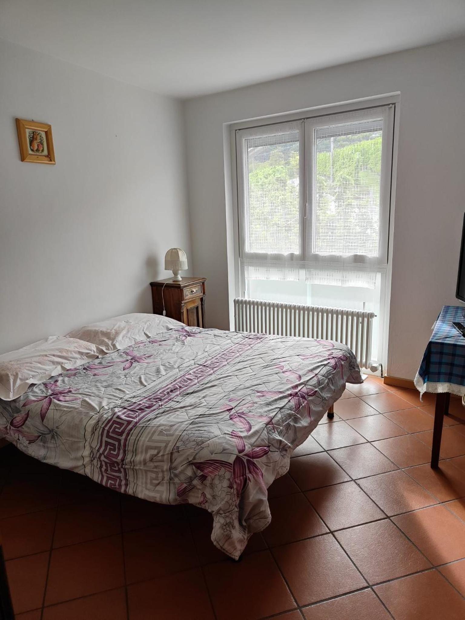 Three-Bedroom Apartment photo 1