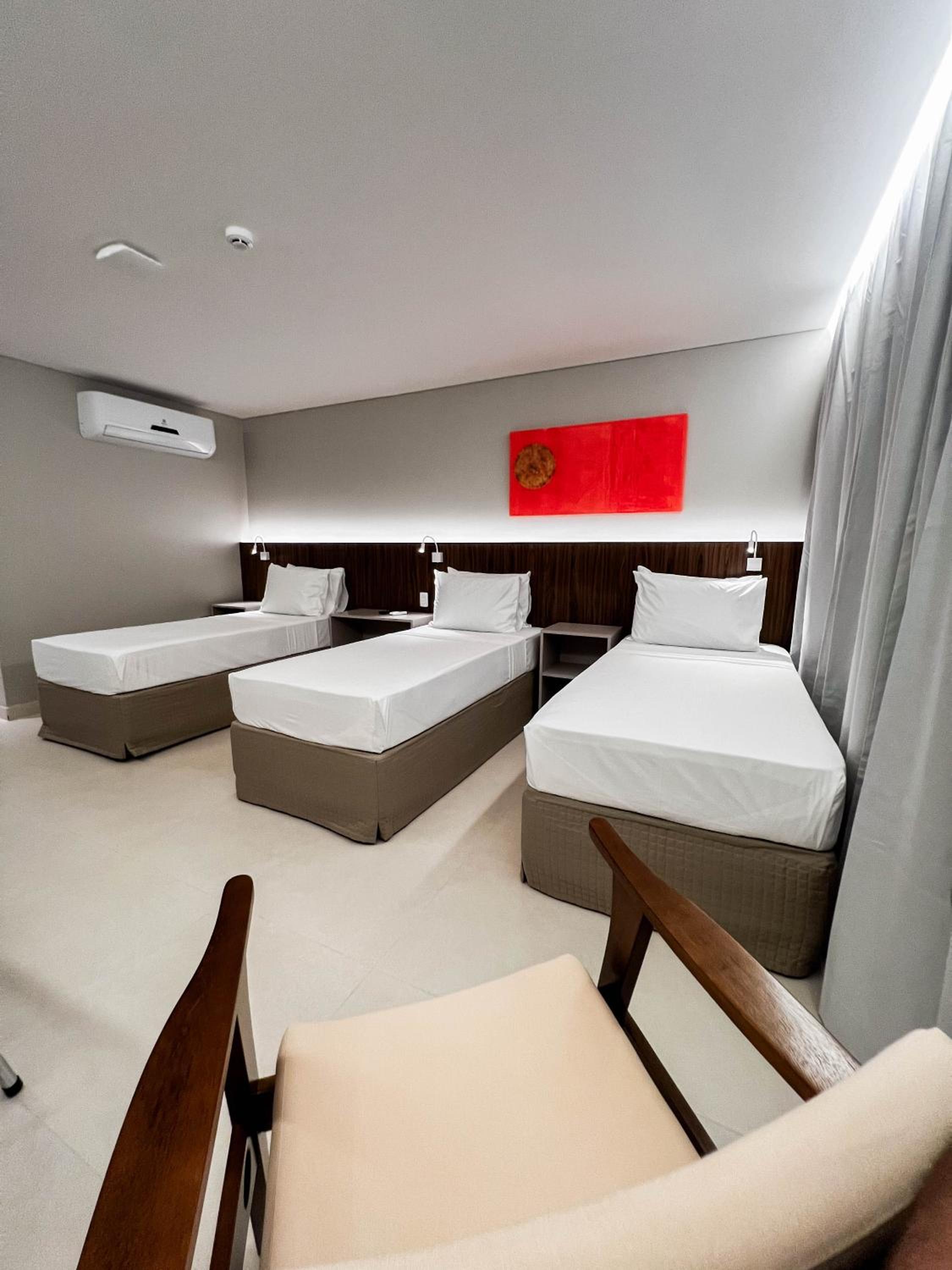 Deluxe Triple Room photo 2
