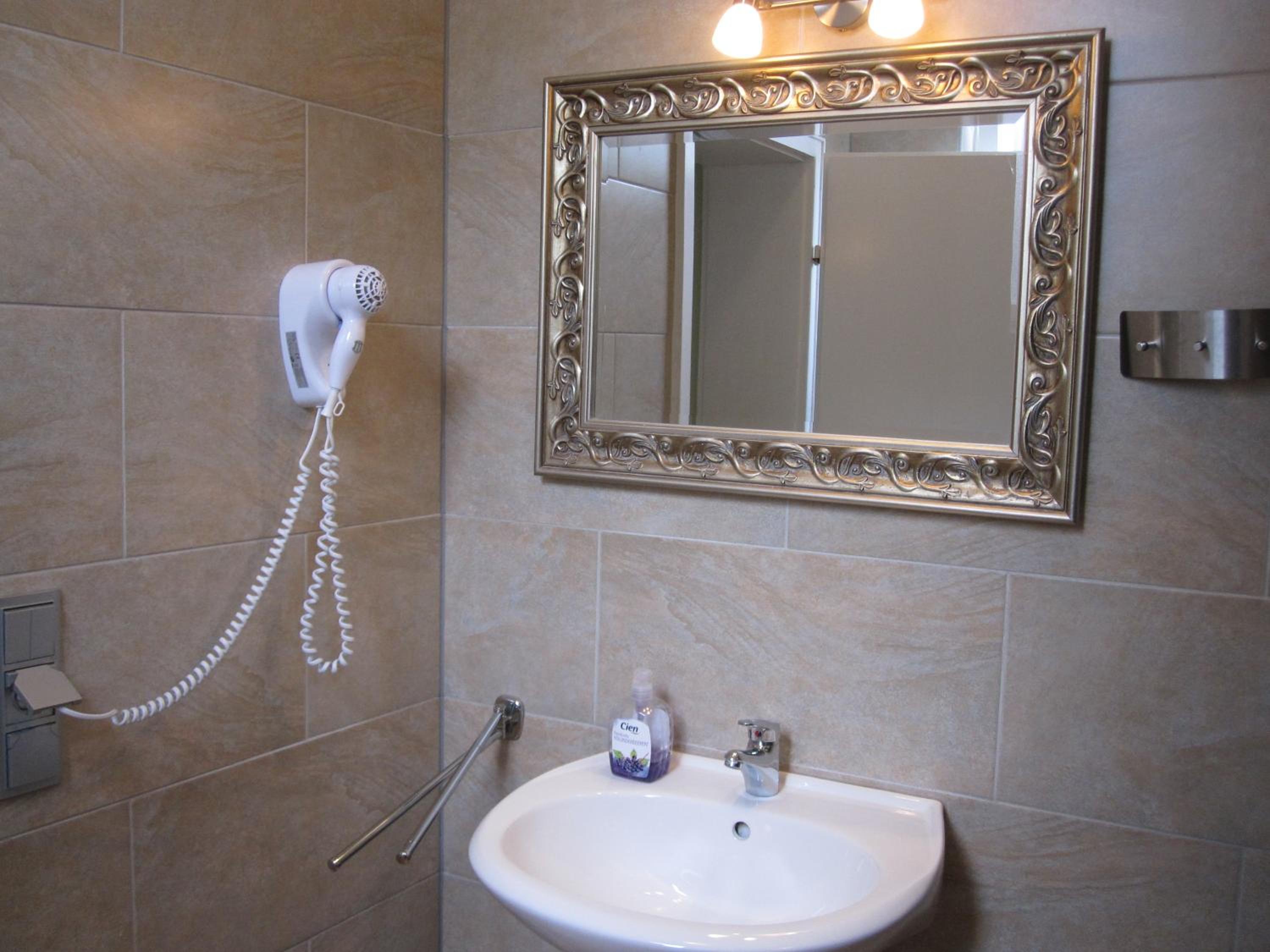 Classic Apartment - Photo 3