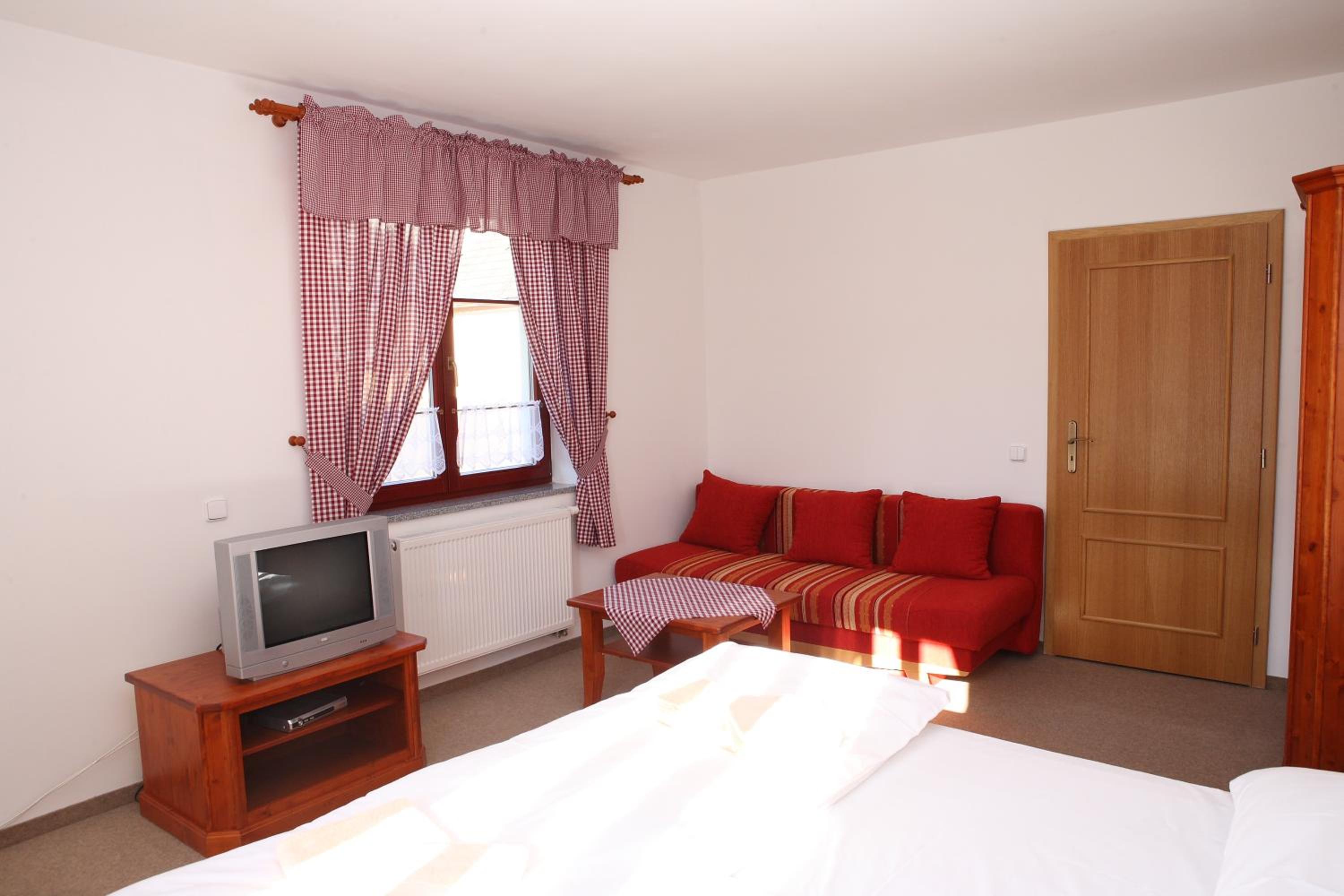 Double Room with Shower photo 1