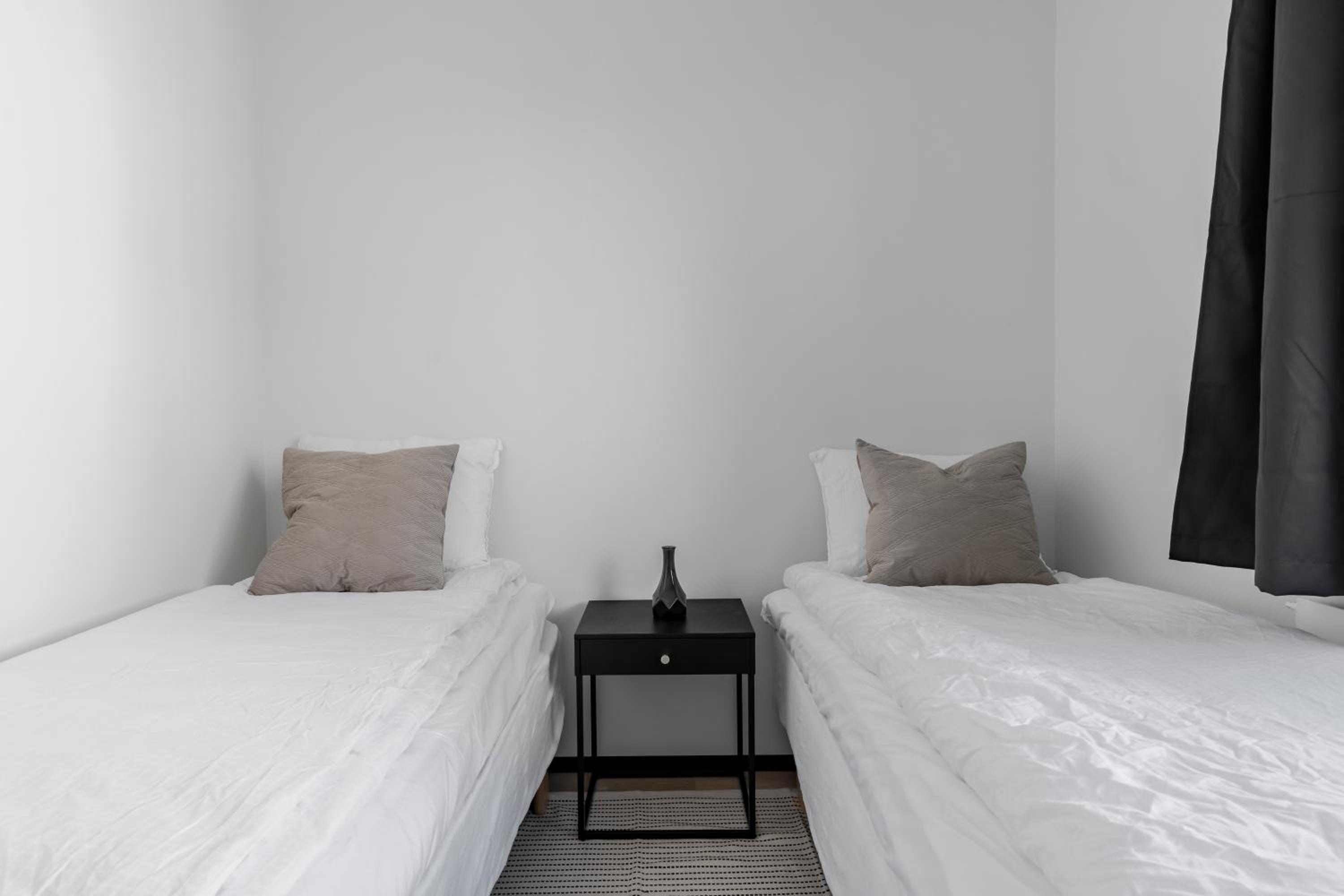 Two-Bedroom Apartment with City View photo 3